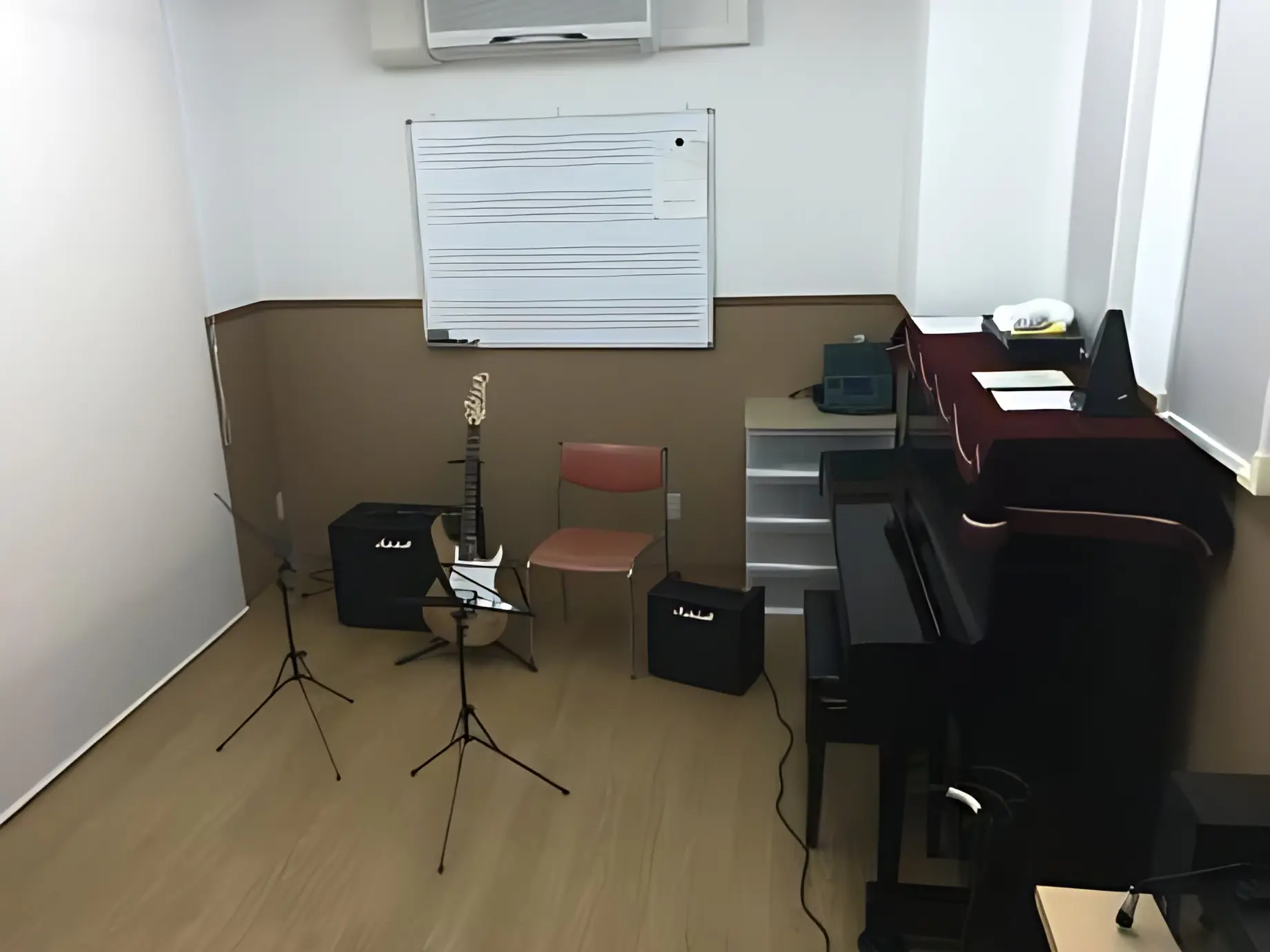 日響楽器 ヴァイオリン ＭｉＯ香久山センターのメイン画像
