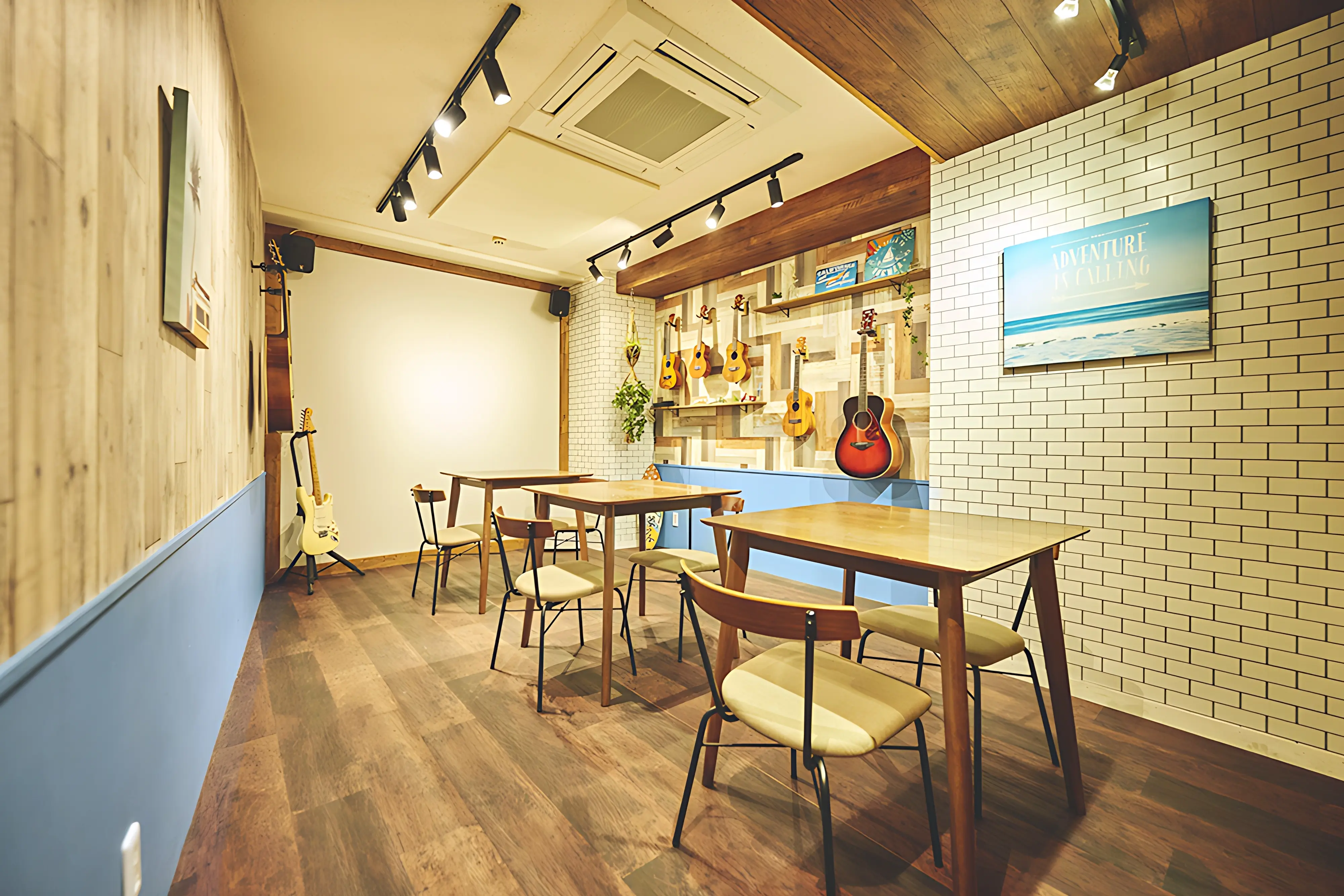 OKADA音楽教室 ベース 西萩窪教室のサムネイル画像 5