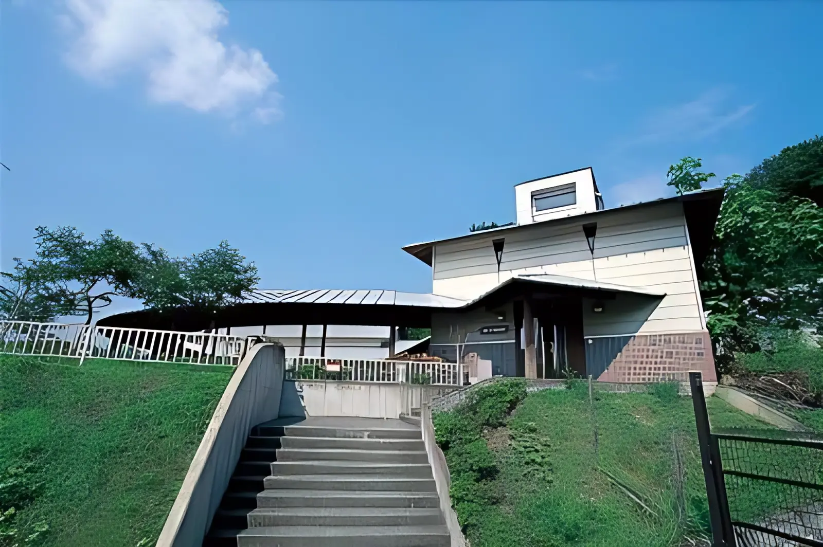 七ッ森陶芸体験館 美術（絵画・造形・工作） 宮床字高山教室のメイン画像