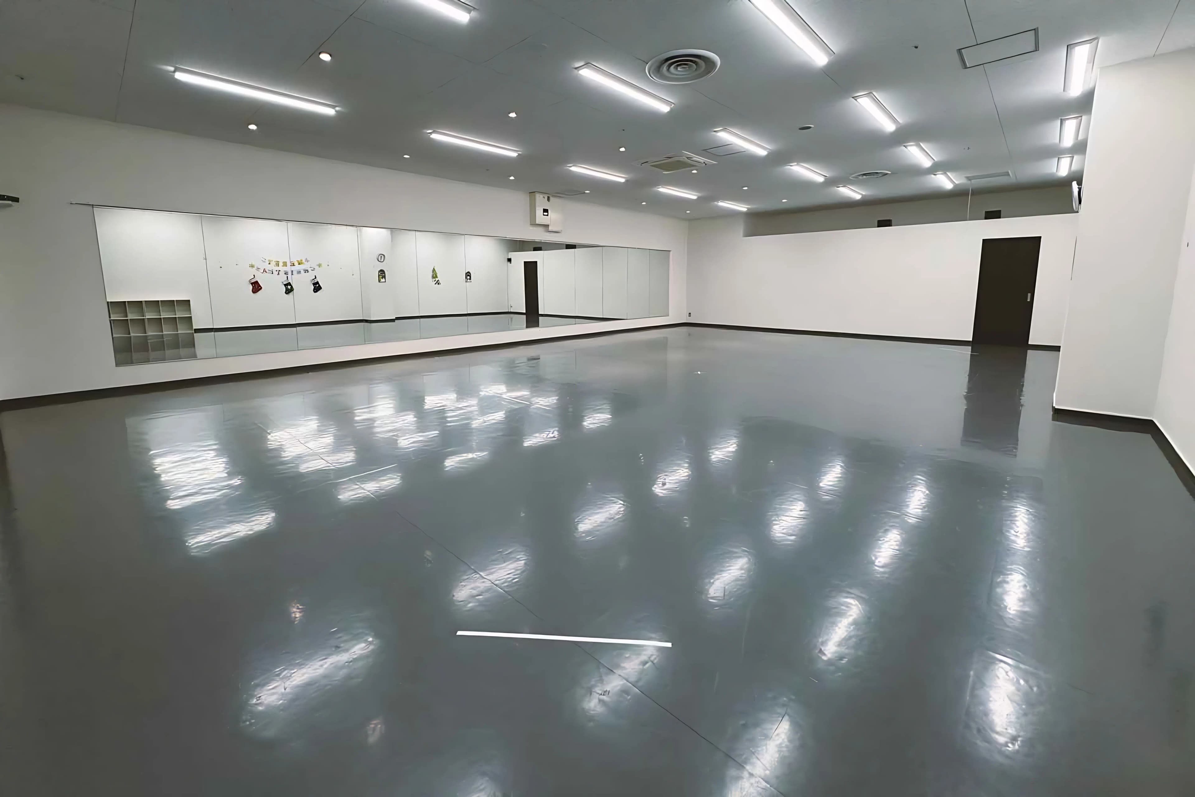 YTJ KIDS 新浦安スタジオのサムネイル画像 5