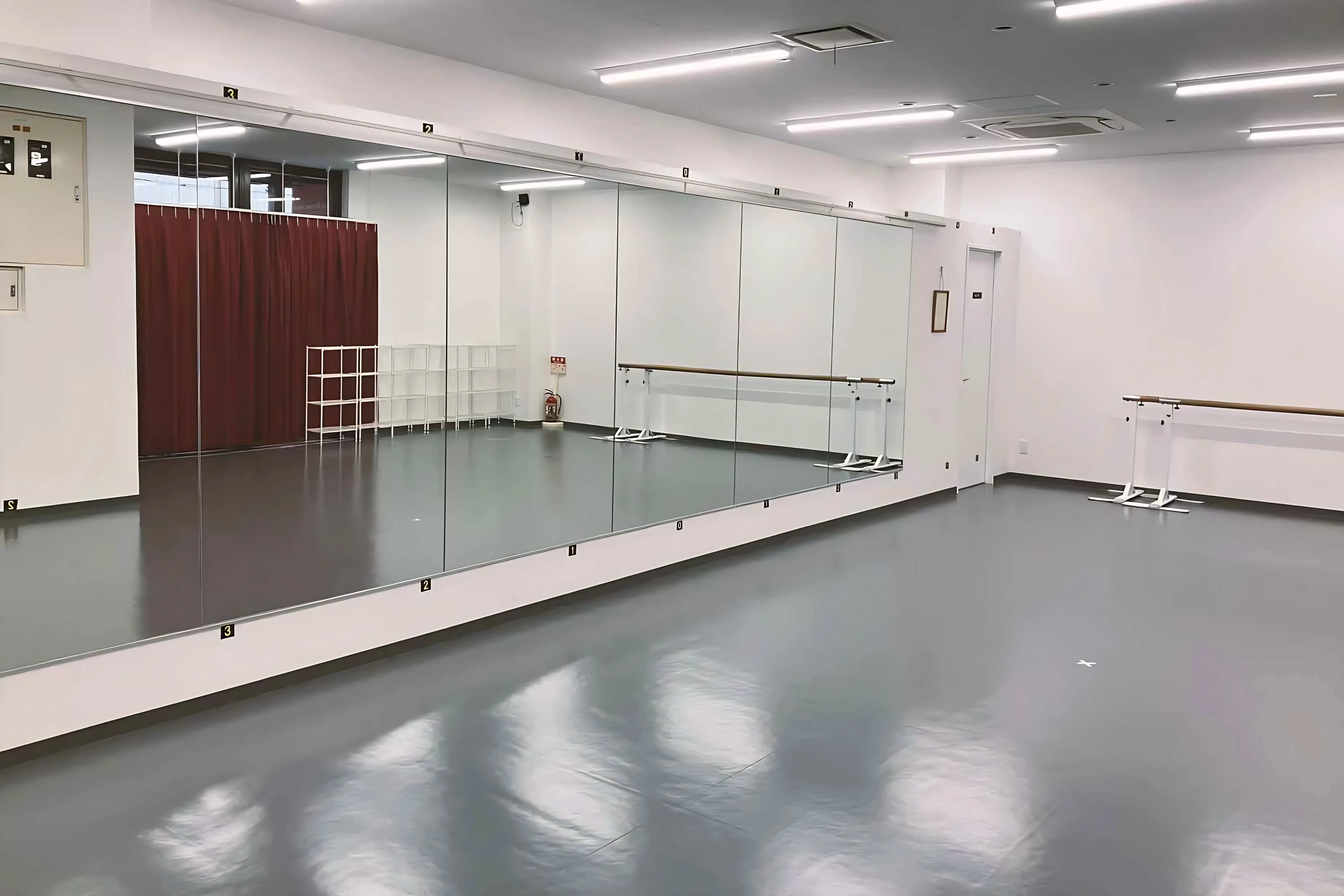 ユースシアター ジャパン（YTJ） あざみ野スタジオのサムネイル画像 5