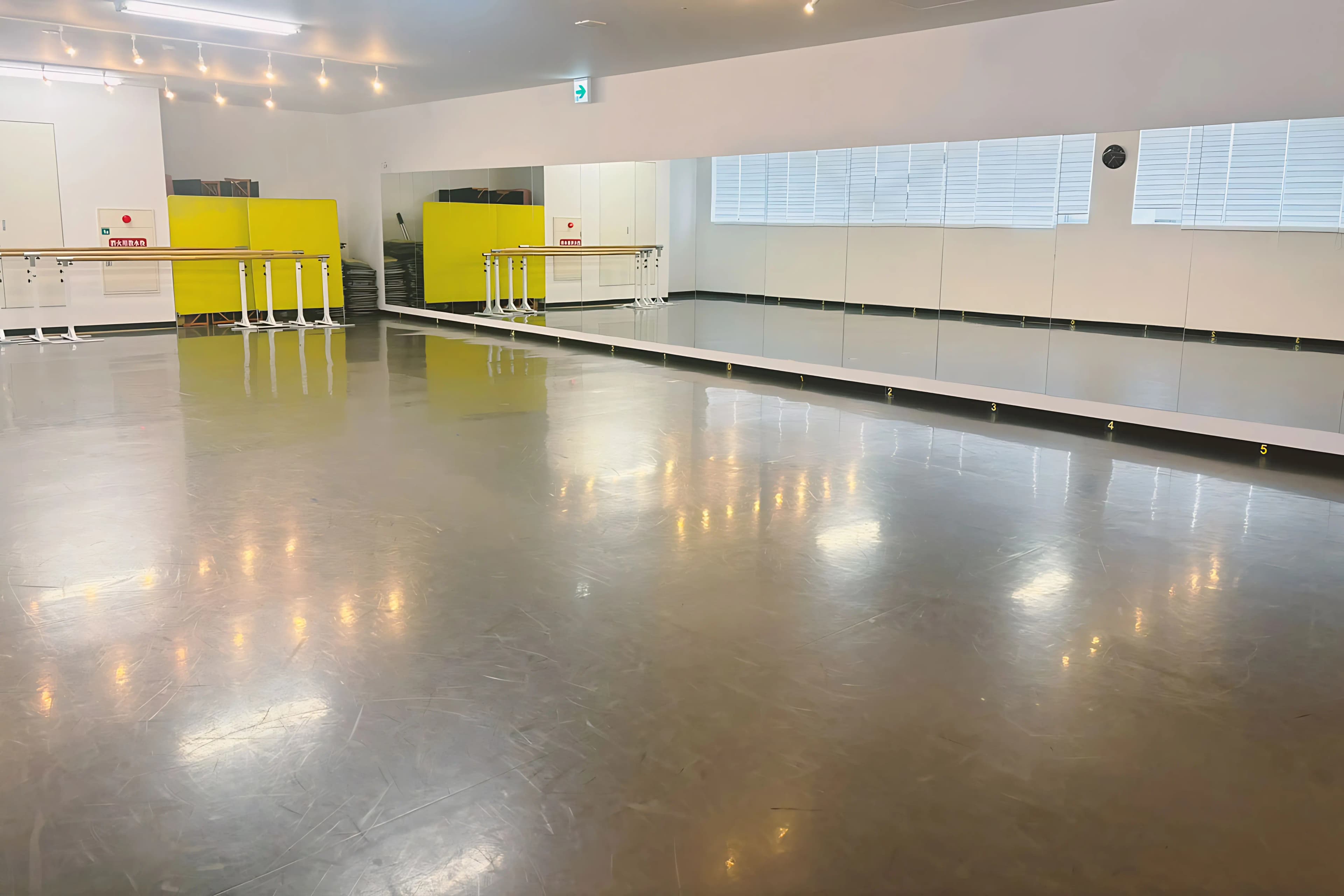 YTJ KIDS 豊中スタジオのサムネイル画像 4