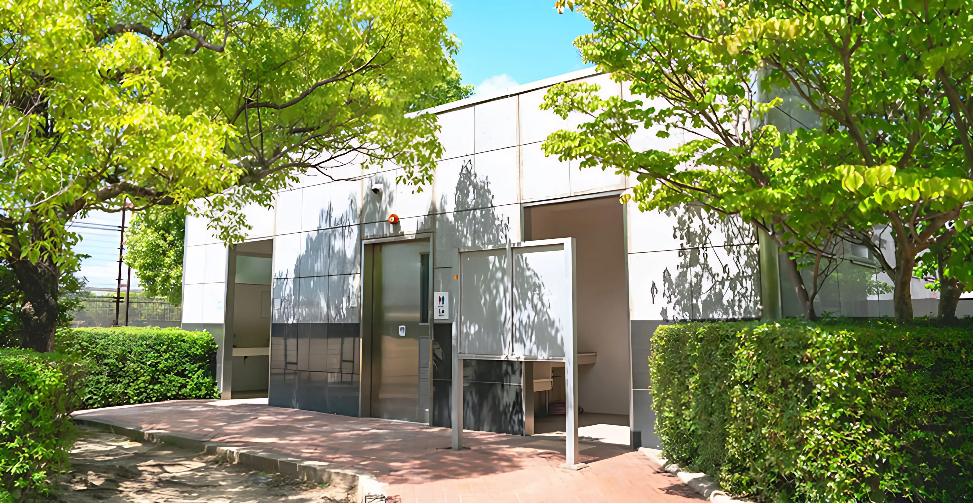 アクアパルコ洛西サッカースクール 京都府立洛西浄化センター公園のサムネイル画像 4