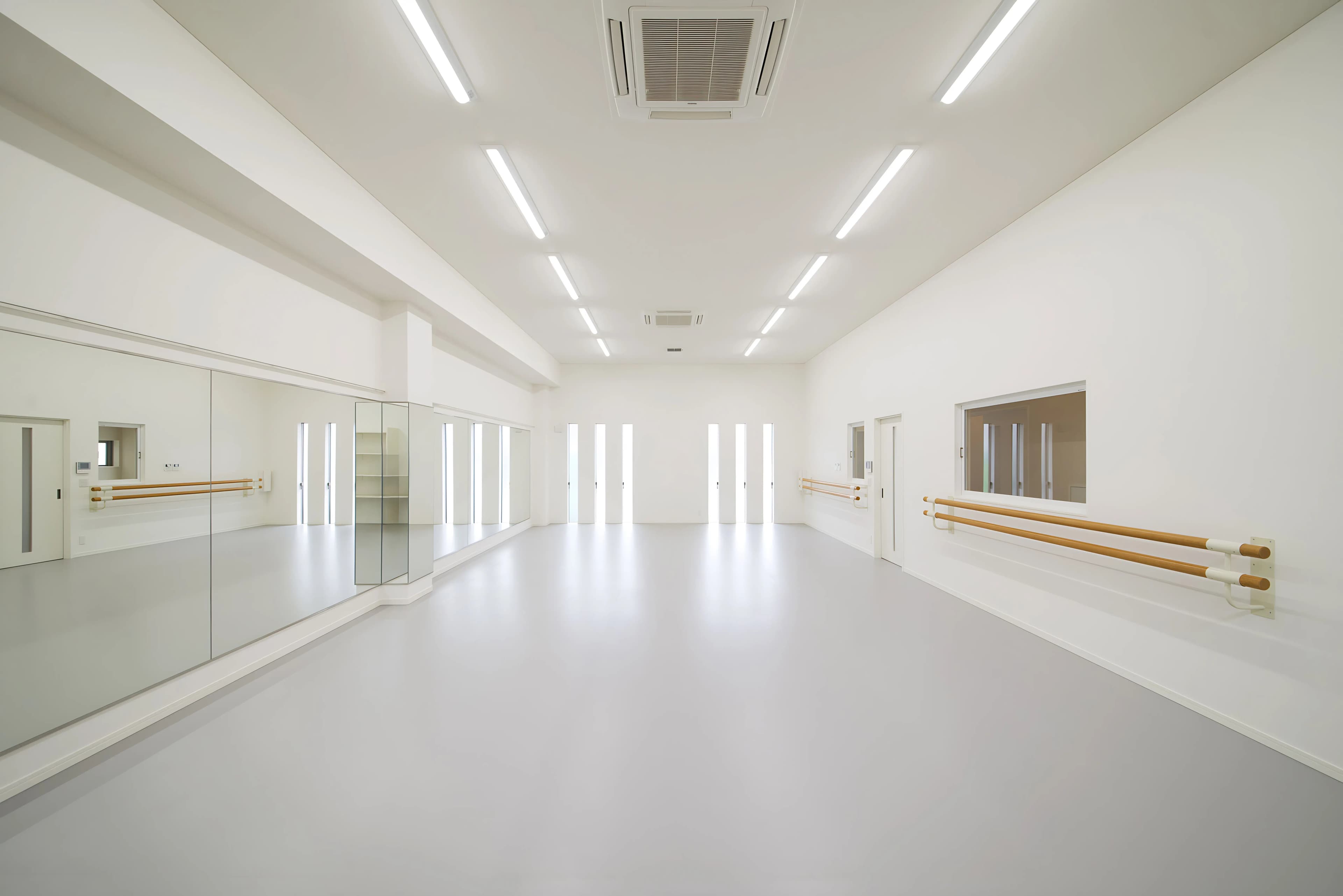 YAMAGUCHI(山口) BALLET SCHOOL 東富田教室のメイン画像