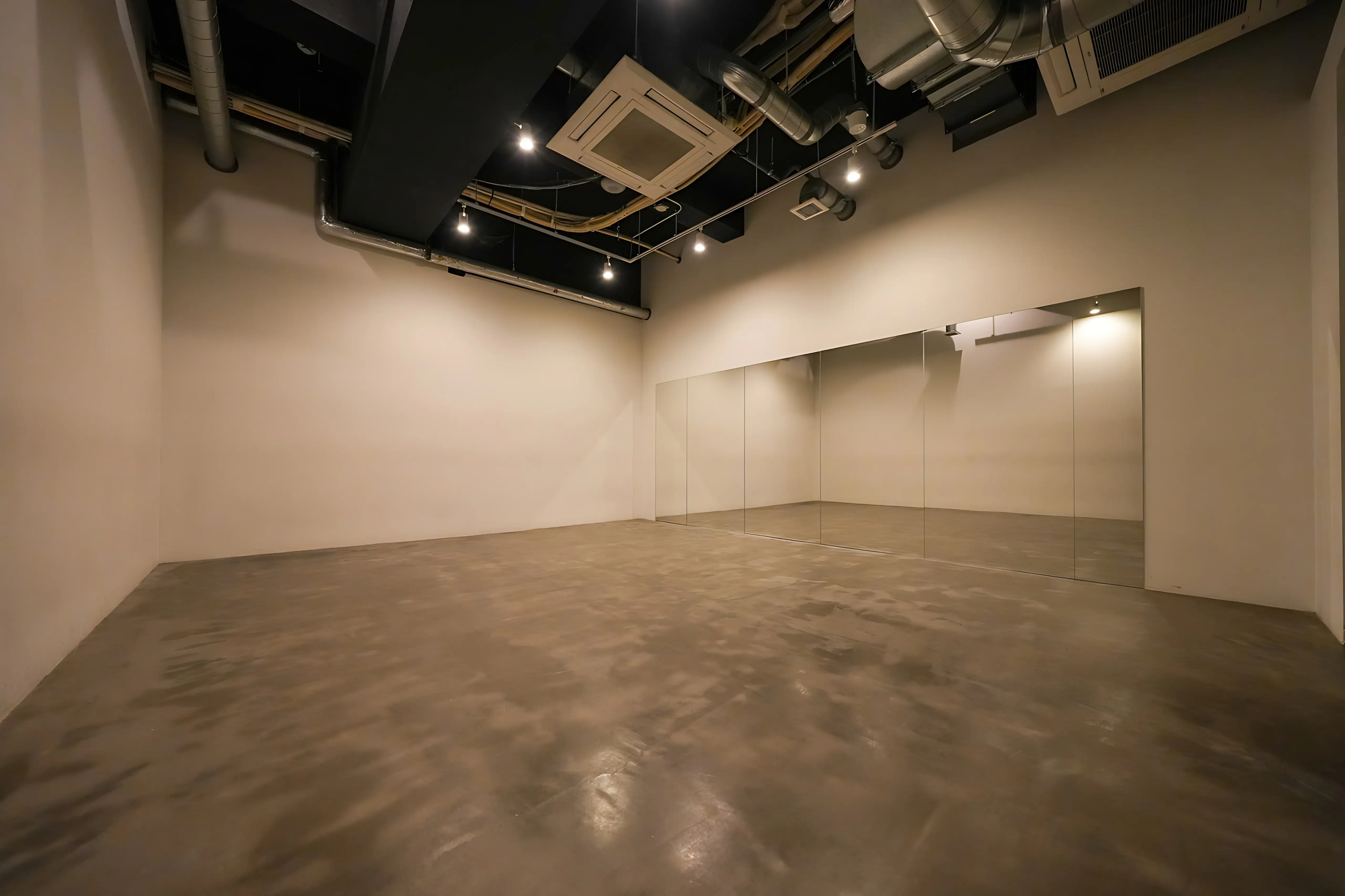 YELLOW SPARROW ダンス 札幌中央校のメイン画像