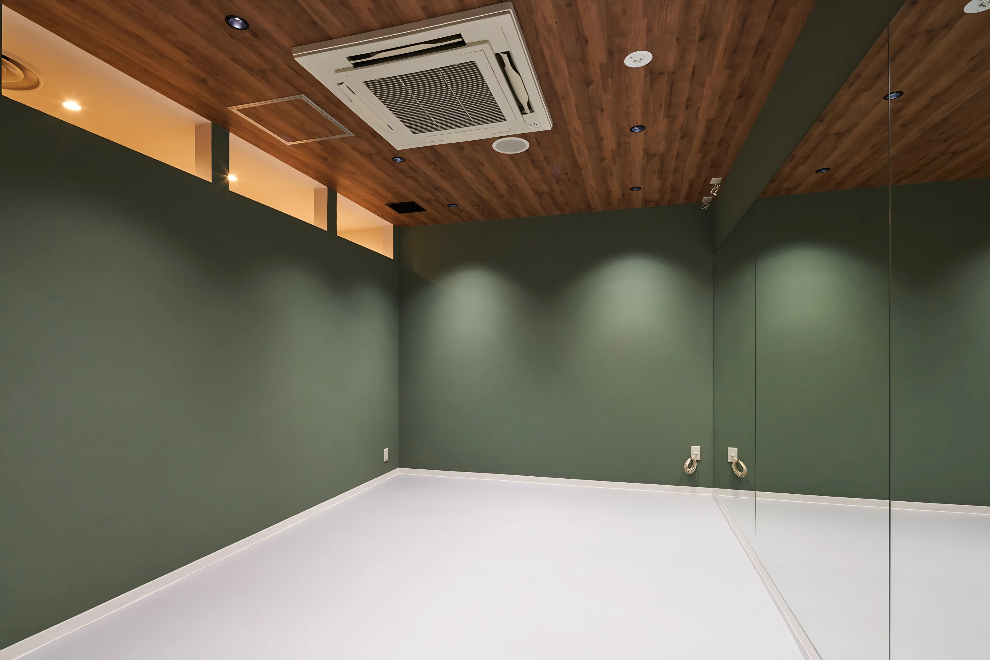 NAYUTAS ダンス 横浜駅前校のサムネイル画像 2