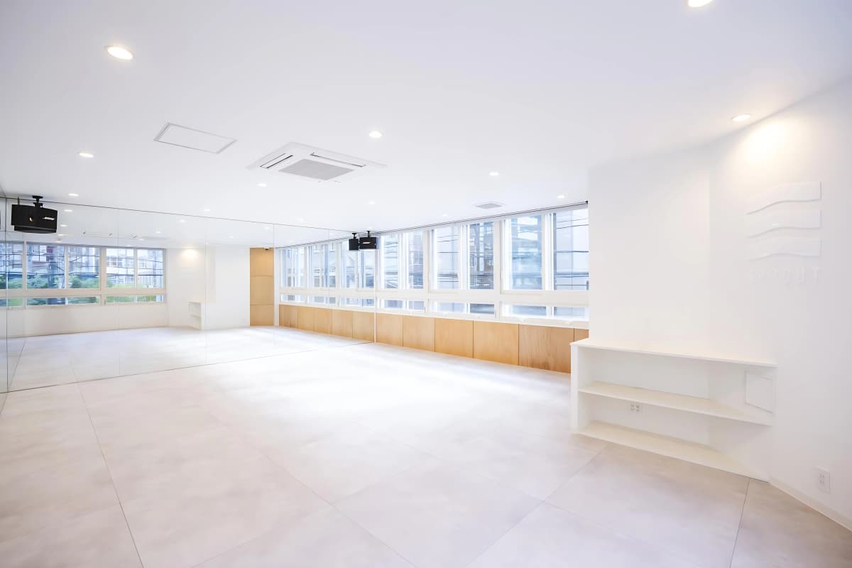 スプラウト ダンス 北梅田店 画像 22