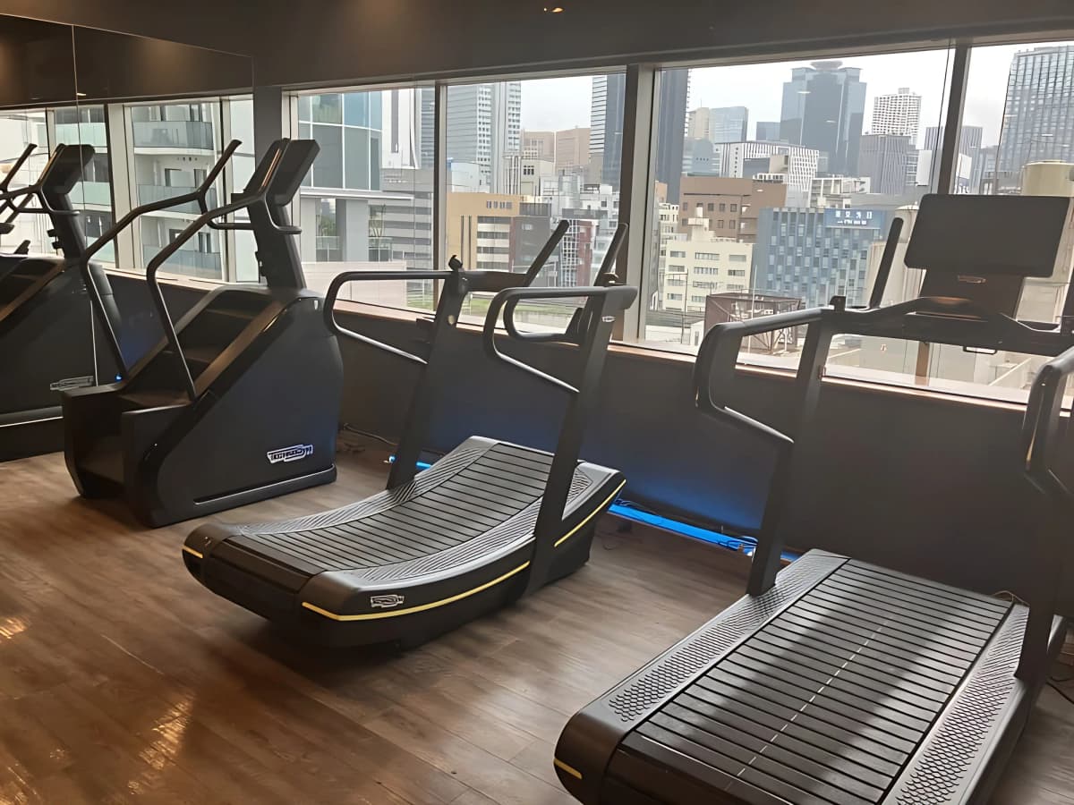 東急スポーツオアシス スイミング・水泳 新宿24Plus店のメイン画像