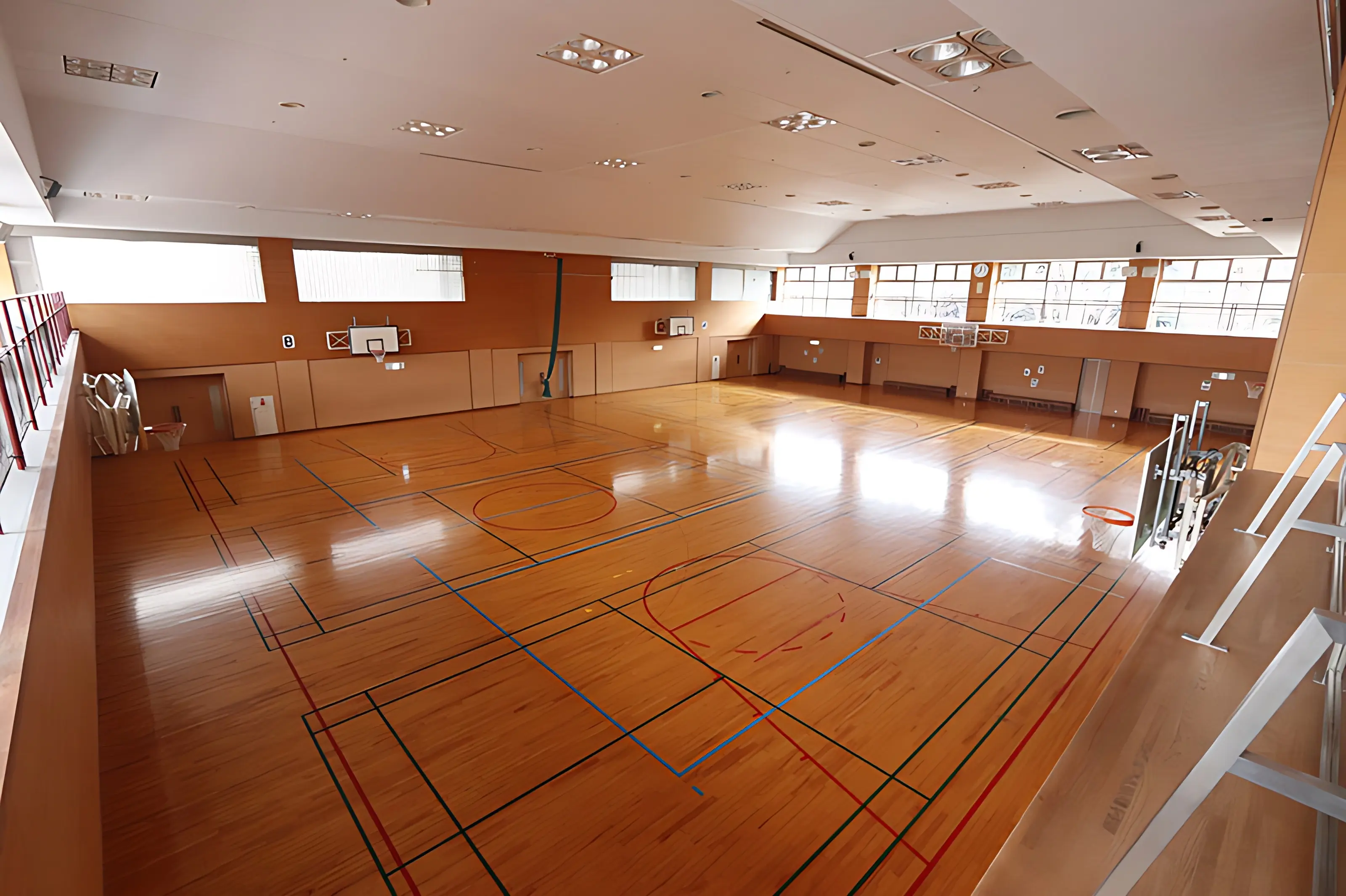 bj(バスケットボールジャパン)アカデミー 横須賀市総合体育館　サブアリーナ二階競技場のサムネイル画像 3