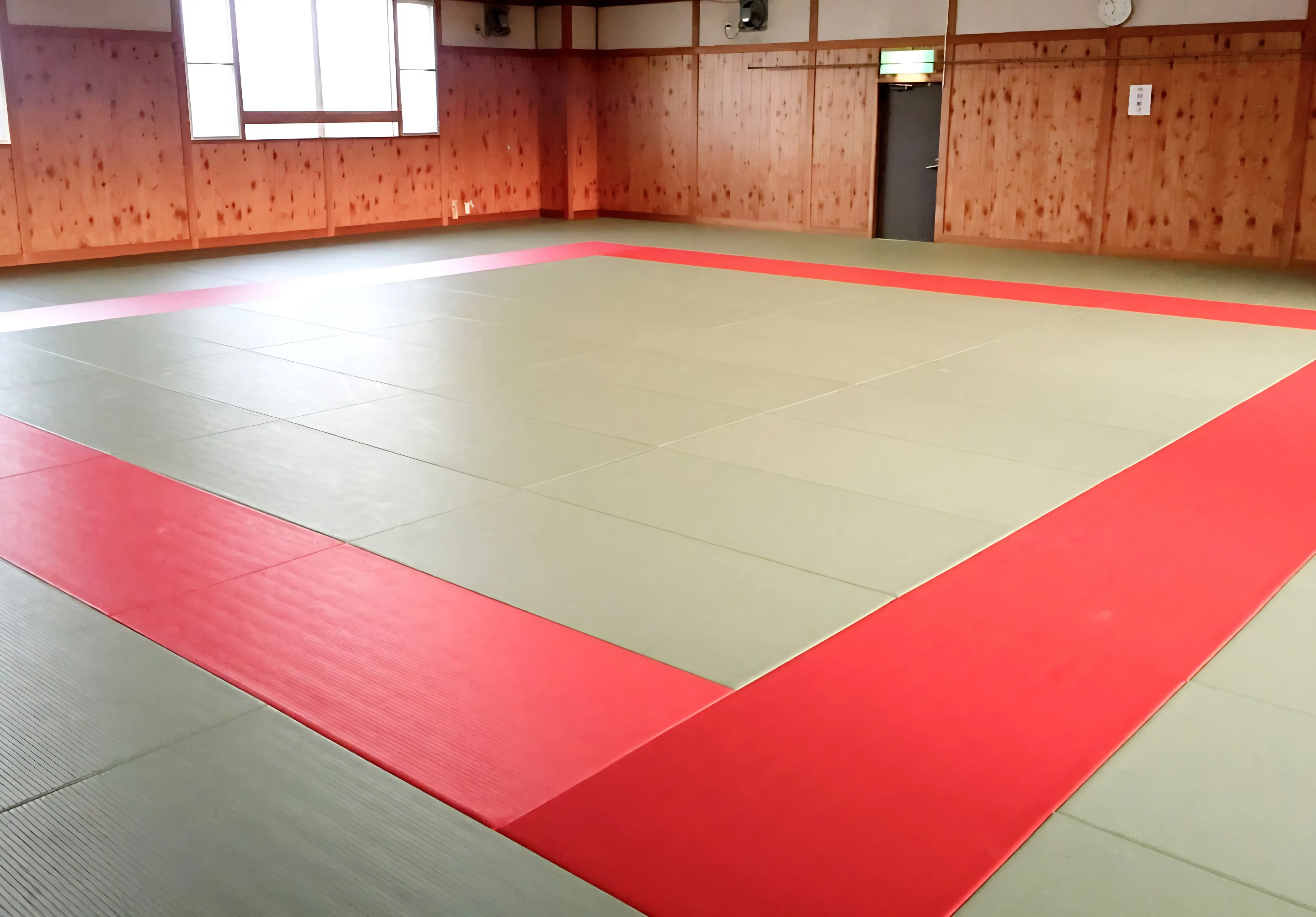 勇士舘柔道クラブ 川越市立富士見中学校　柔剣道場のメイン画像