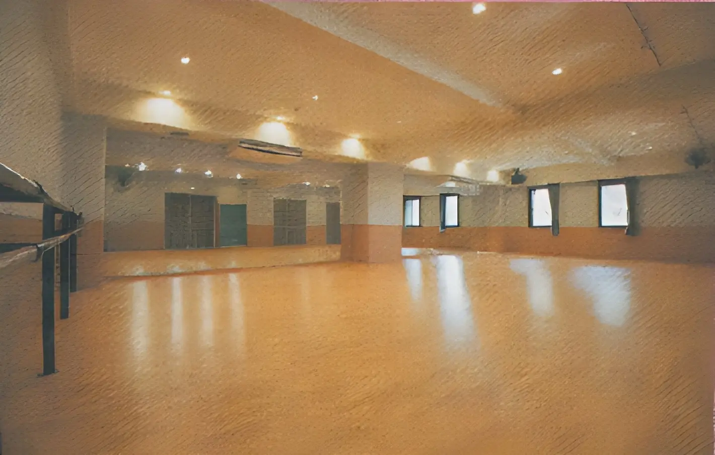 たつの未来館 アラパ ボルダリング 辰野教室のサムネイル画像 4