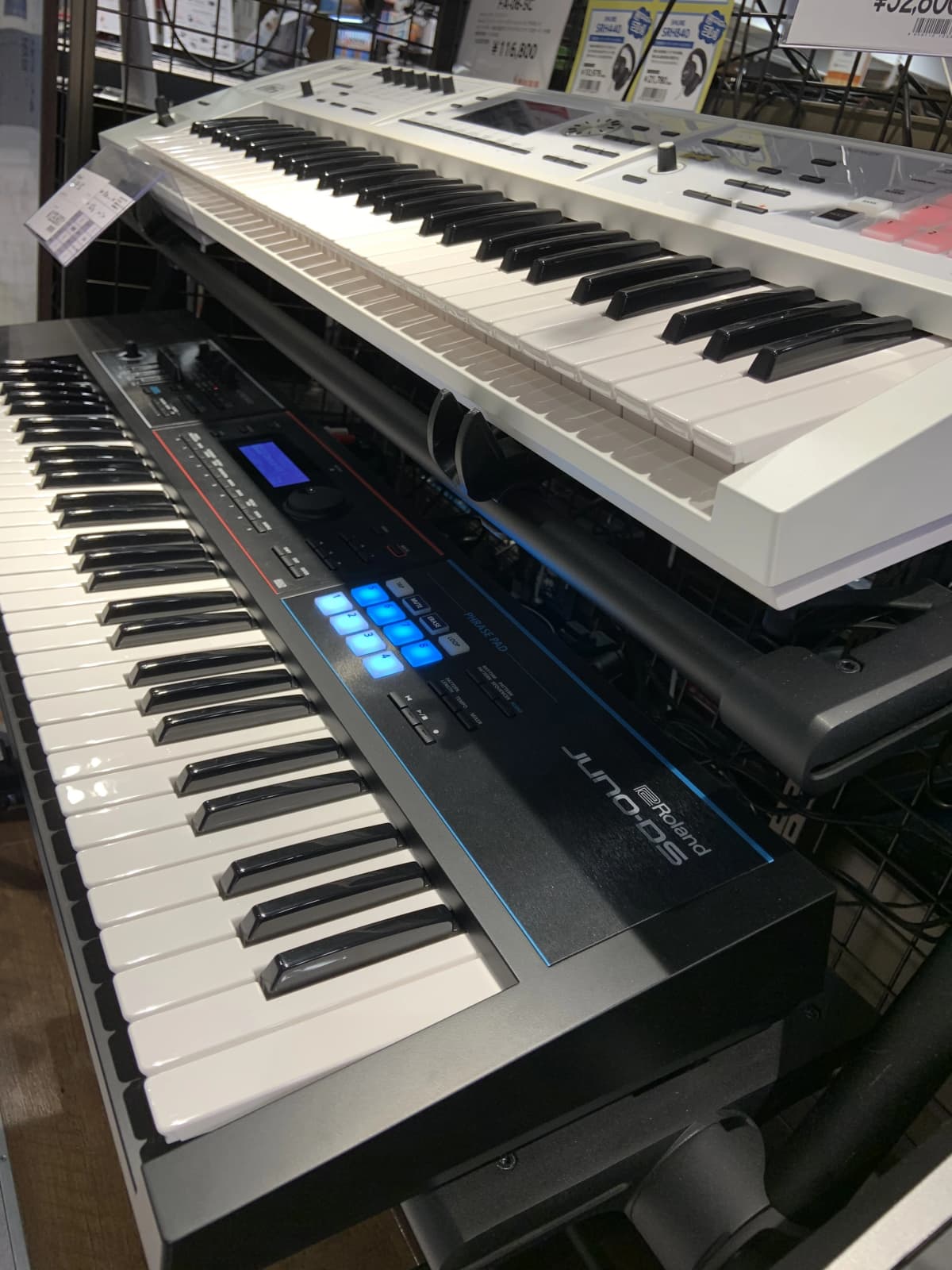 島村楽器 エレキベース 立川店 画像 20