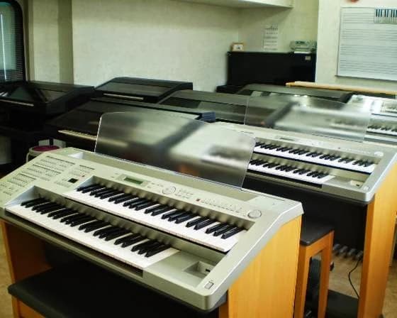 島村楽器 エレキベース ミュージックサロン本八幡 画像 15