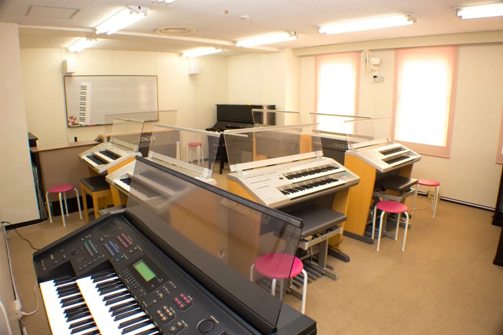 ヤマハ音楽教室 電子オルガン ミュージックサロン逆瀬川のメイン画像