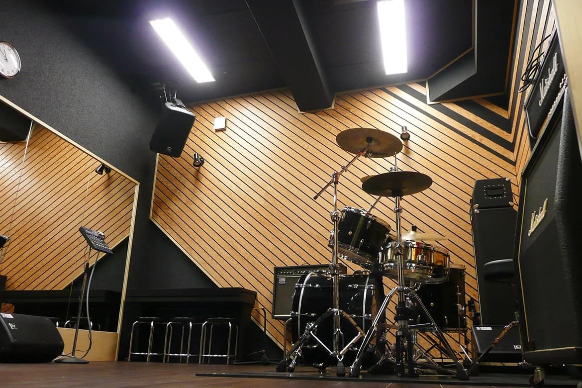 セレクトーン ドラム スタジオペンタ立川 IIのサムネイル画像 5