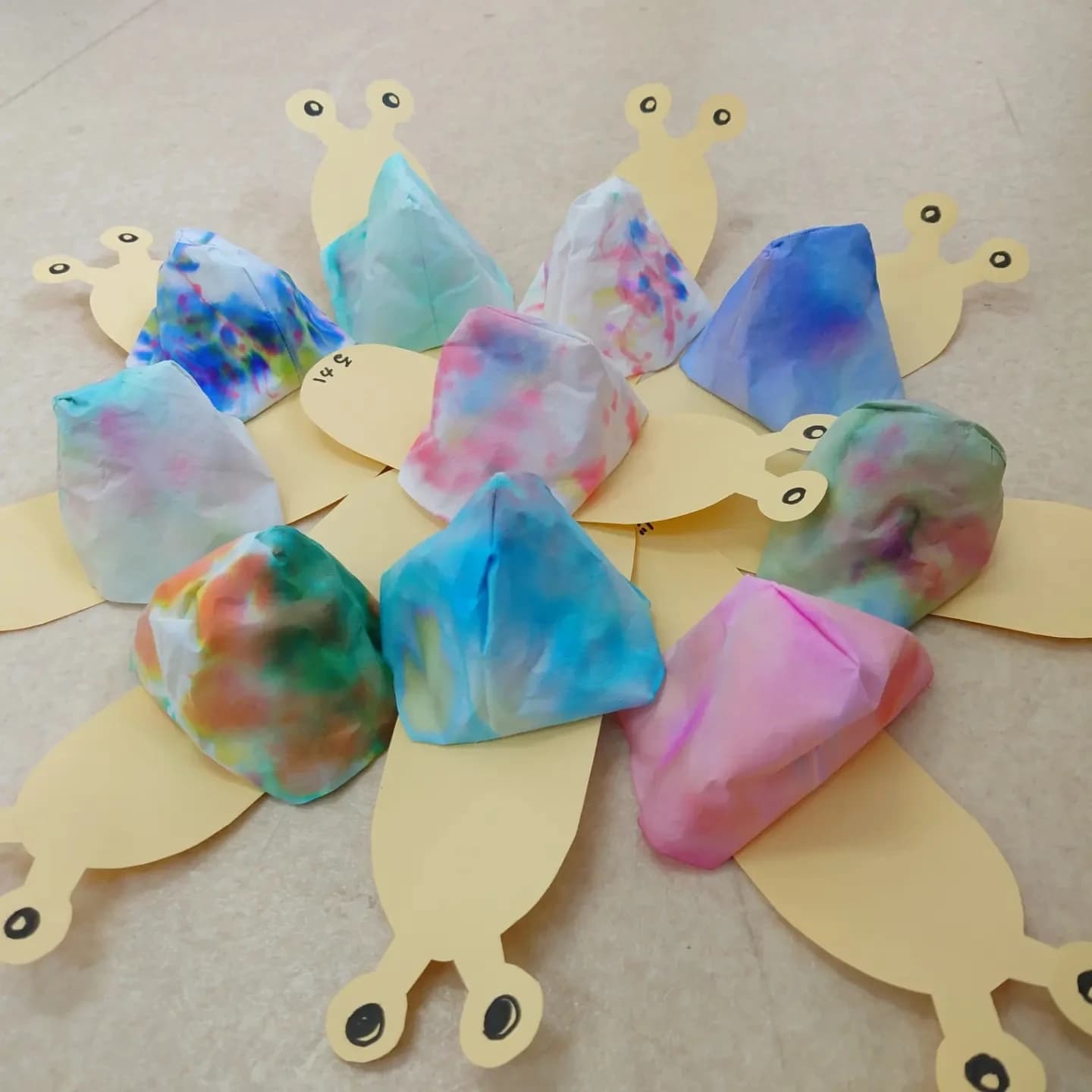 メーデルランド 幼児教室 鹿手袋教室のサムネイル画像 2