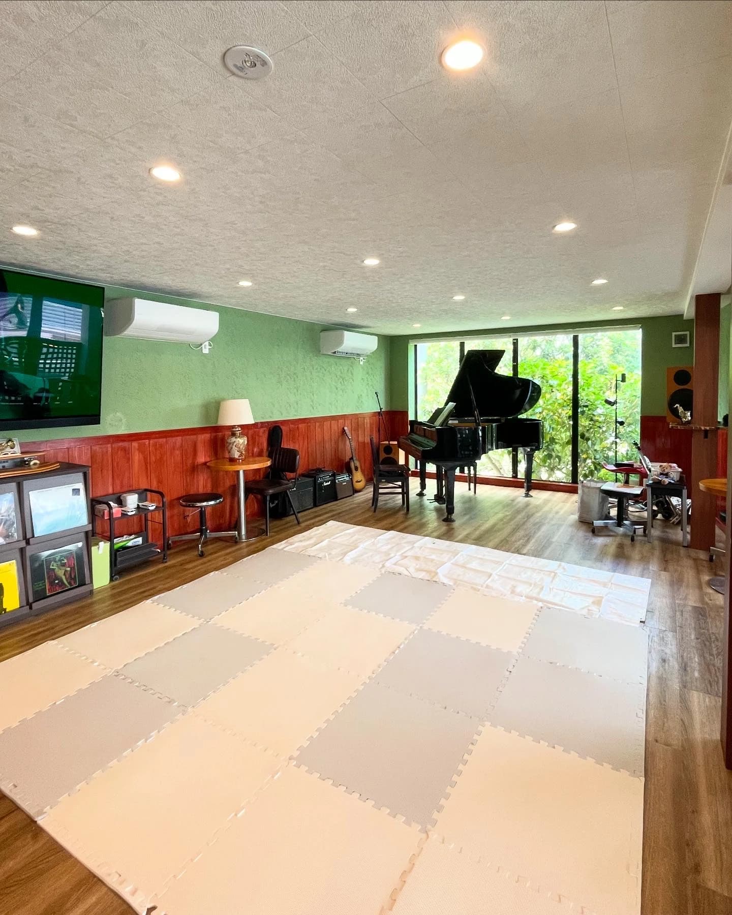 Pitter-Patter Tambourines(ピタ-パタ タンバリン) リトミック 日吉本町教室のサムネイル画像 5