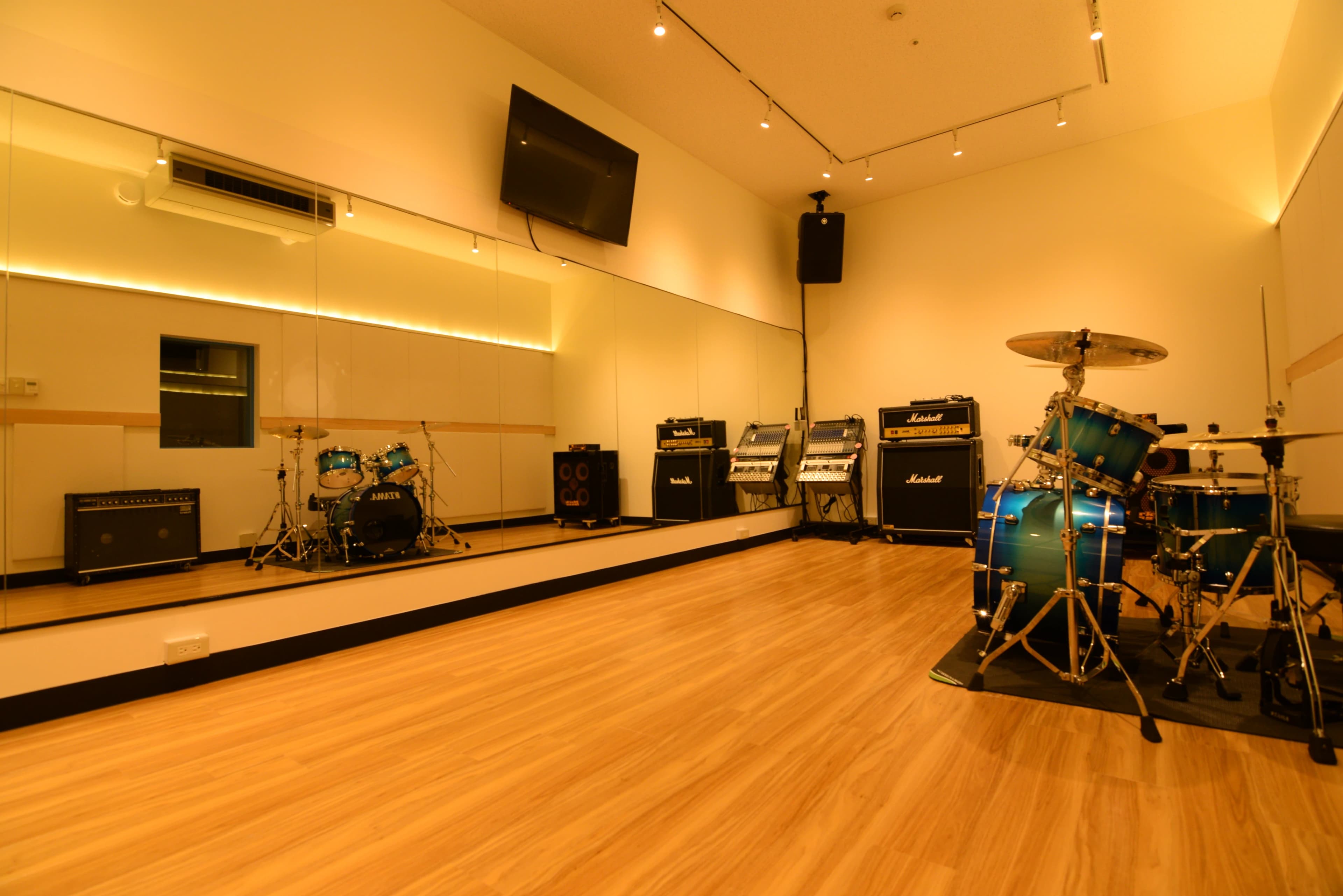 音楽天国 リトミック 名古屋ささしまライブ店のサムネイル画像 3