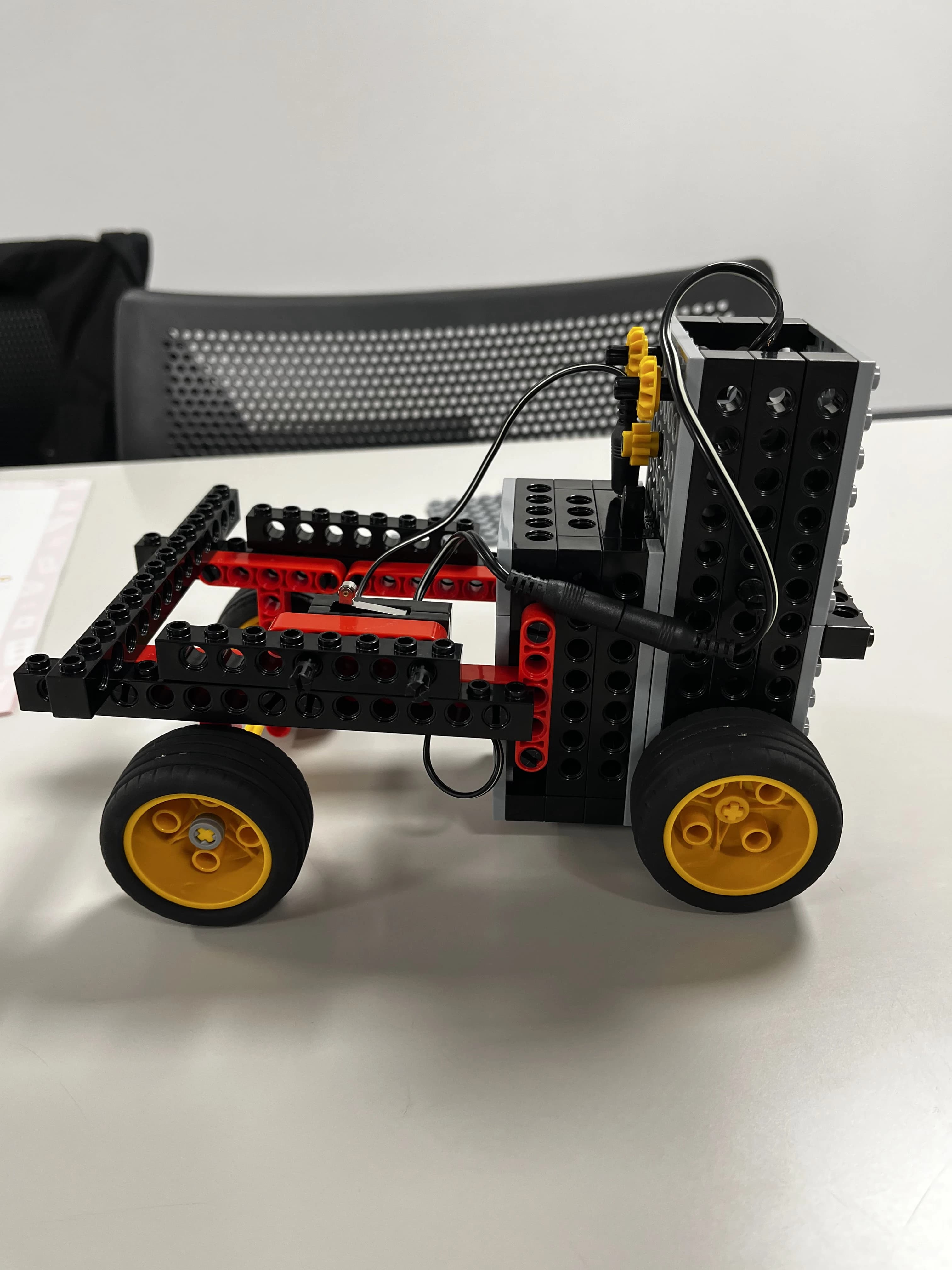 ヒューマンアカデミージュニア ロボット・プログラミング教室 高浜 アセプトロボットプログラミングスクールのサムネイル画像 3