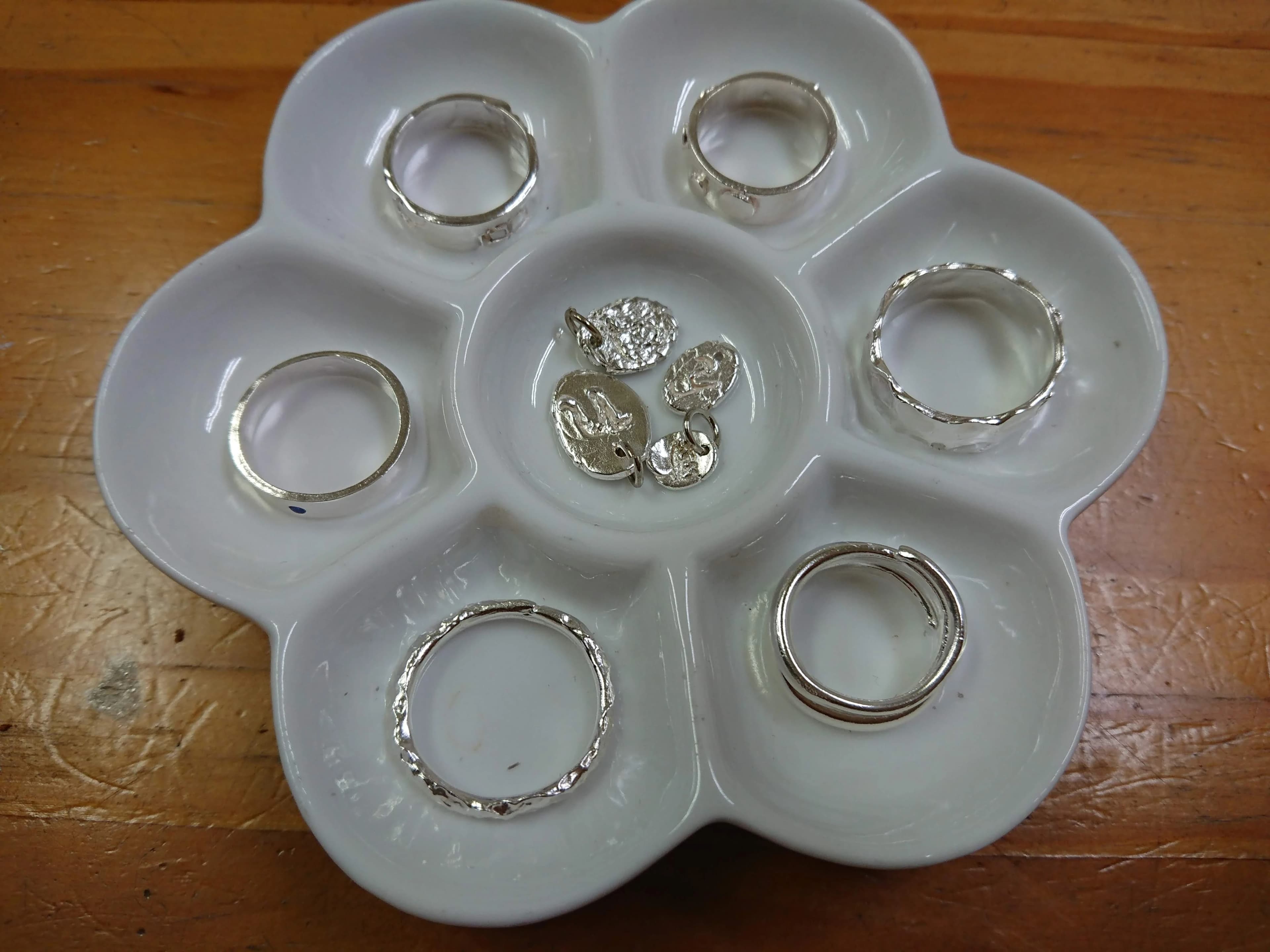 アトリエ銀の糸 夙川教室のサムネイル画像 2