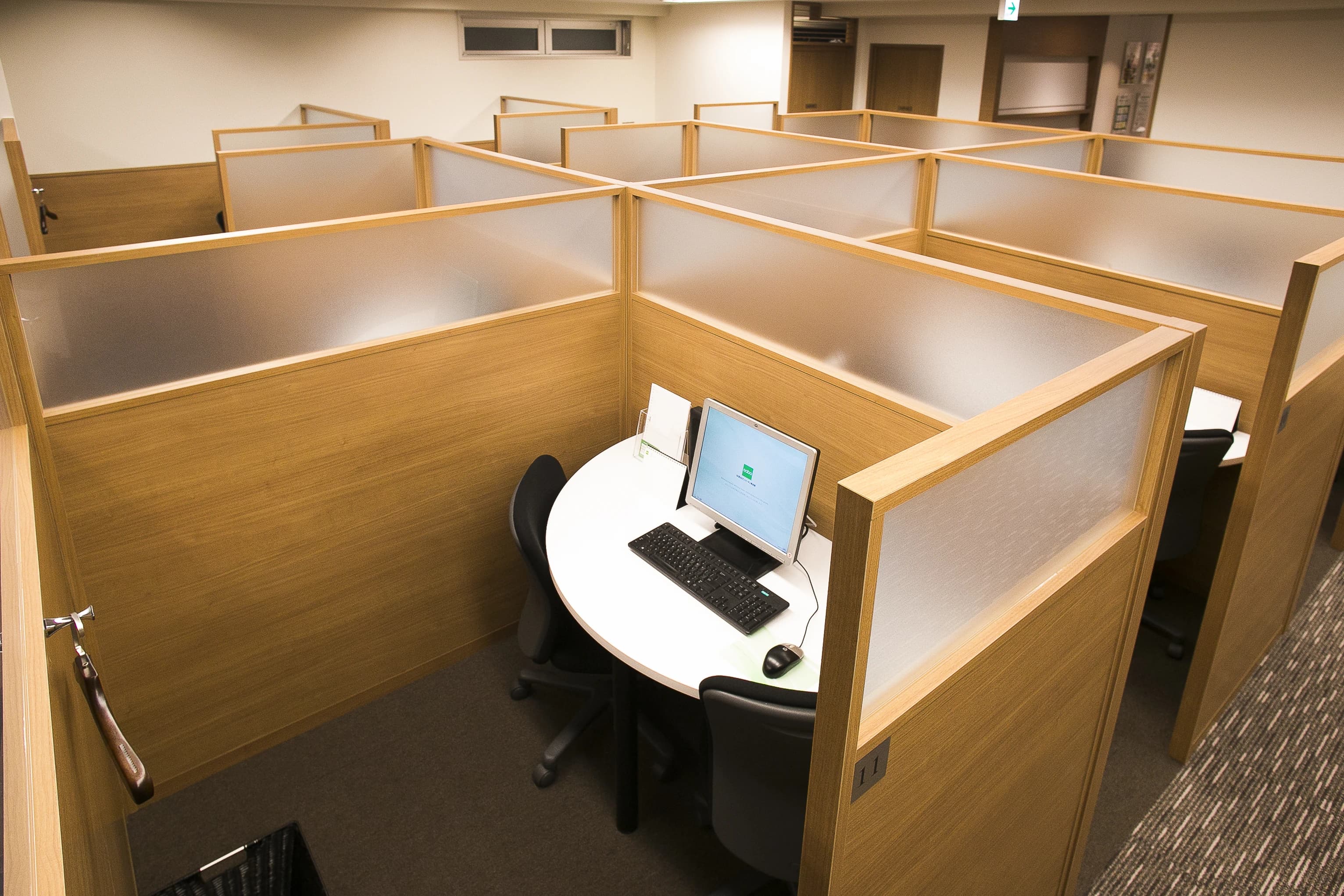 Gabaマンツーマン英会話 立川ラーニングスタジオのサムネイル画像 4