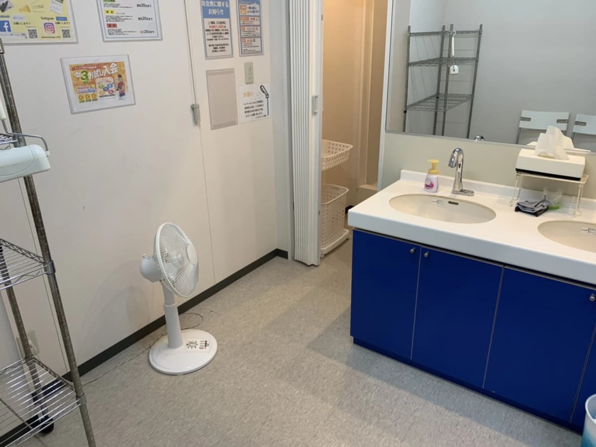 テニスラウンジ テニスラウンジ栗東 画像 28