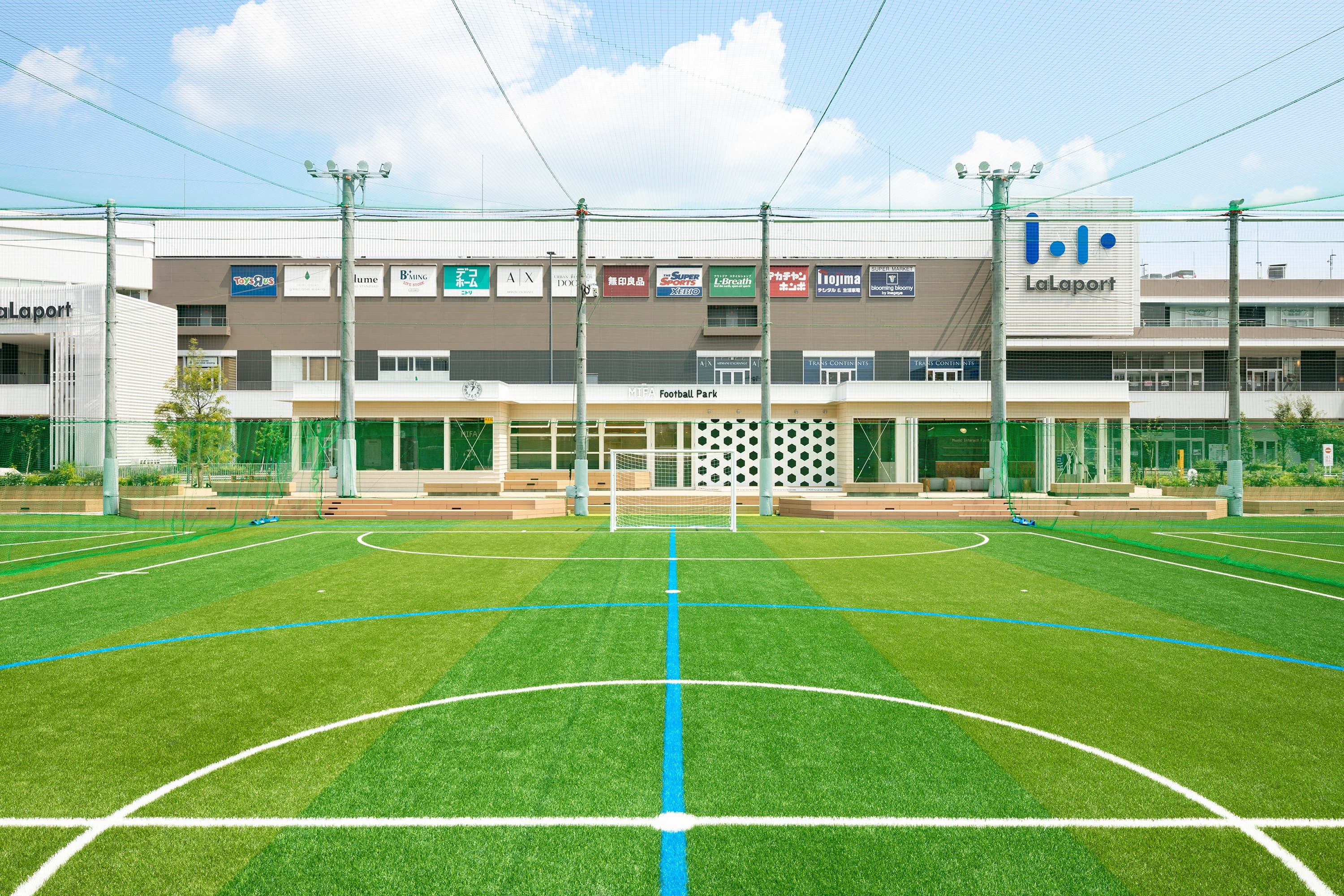 MIFA SOCCER SCHOOL MIFA Football Park 立川のサムネイル画像 5