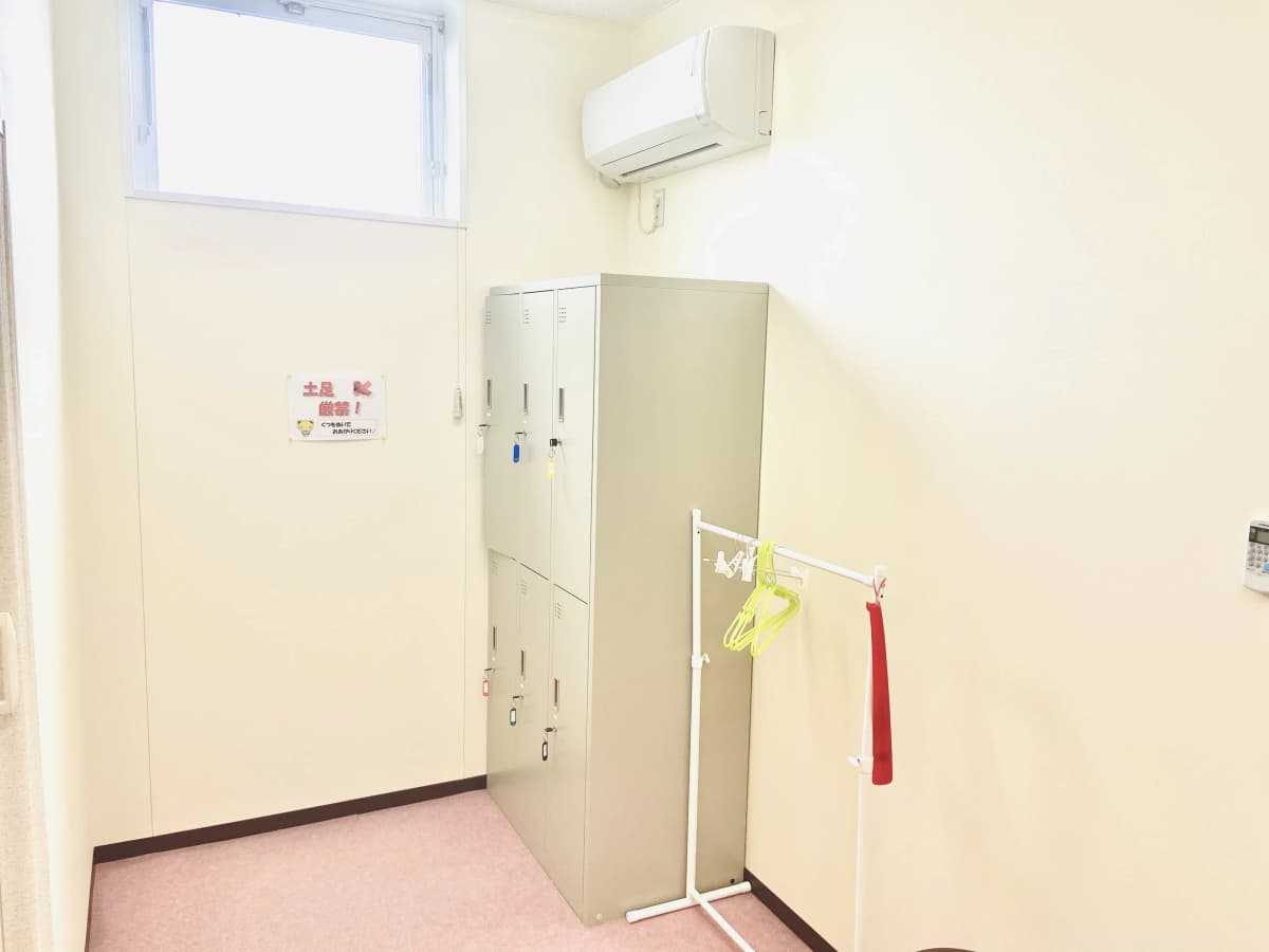 テニスラウンジ テニスラウンジ亀山 画像 38