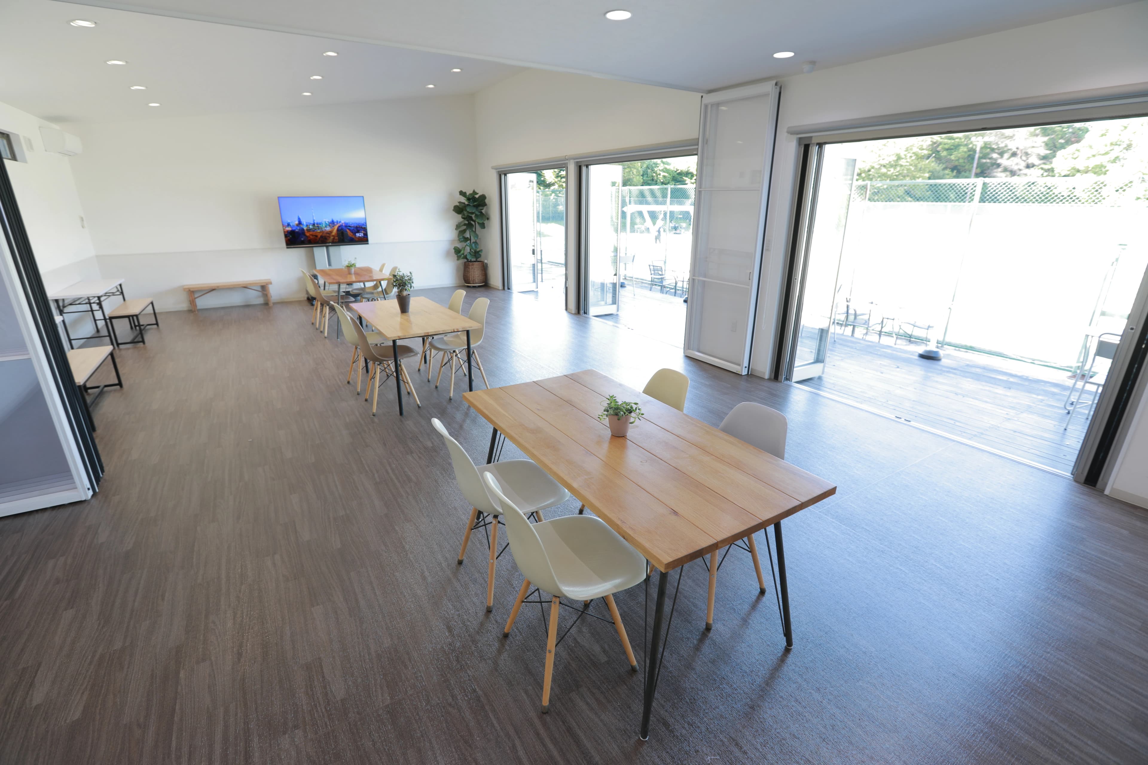 NBテニスガーデンのサムネイル画像 5