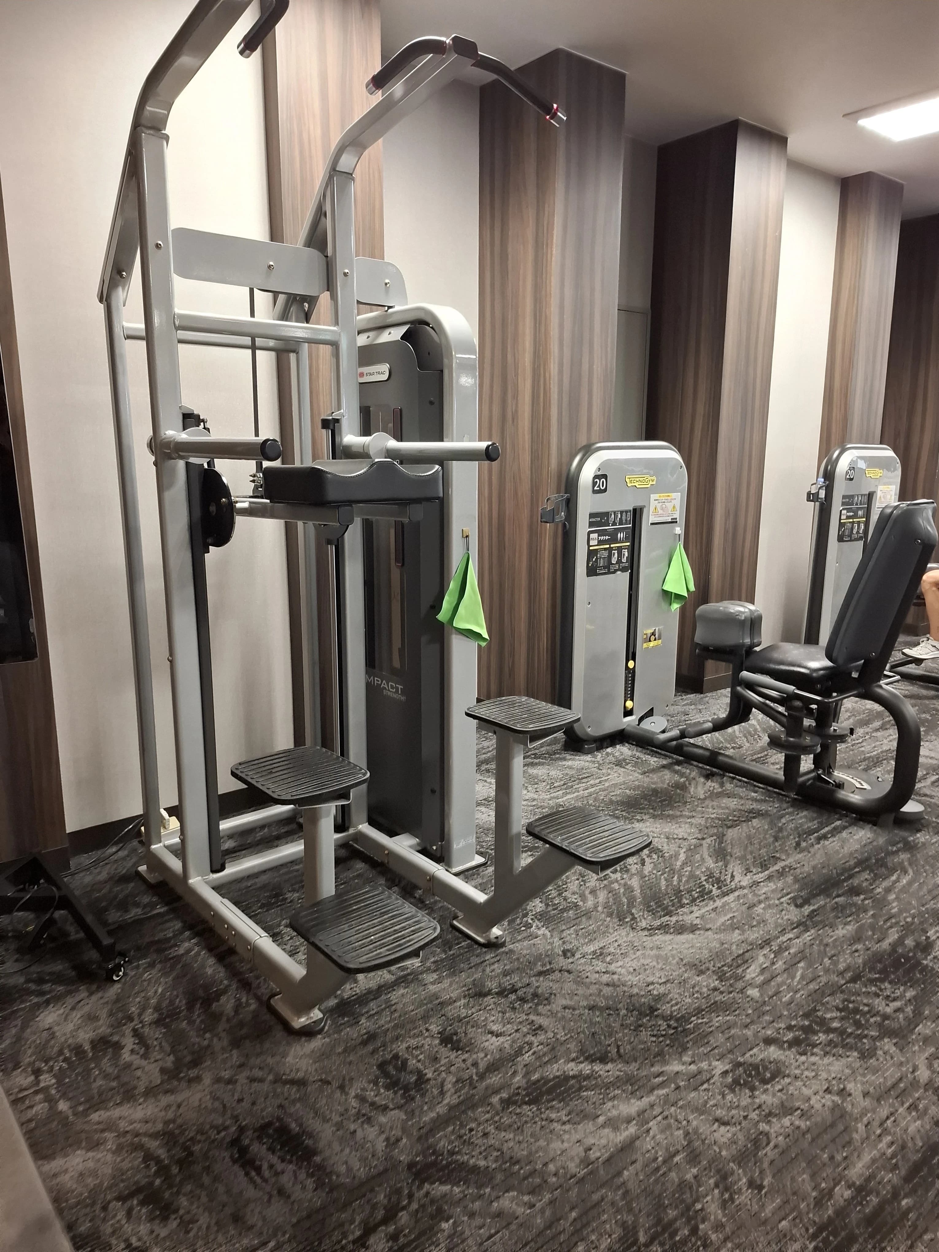 メガロス ミライク 三鷹のサムネイル画像 4