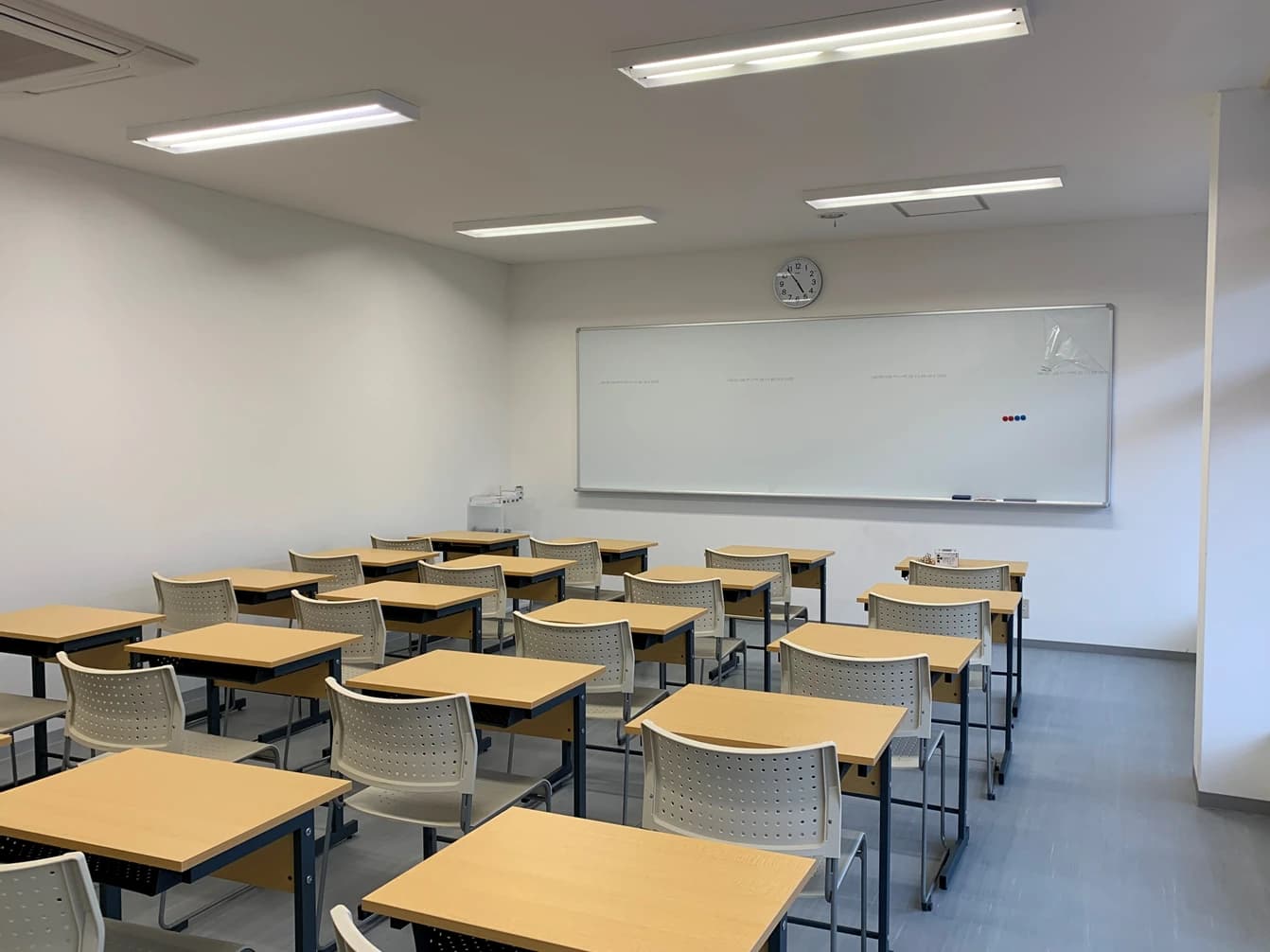 英進ハイスクール 高崎ハイスクール校 高１・高２は高崎女子高校の生徒限定のサムネイル画像 3