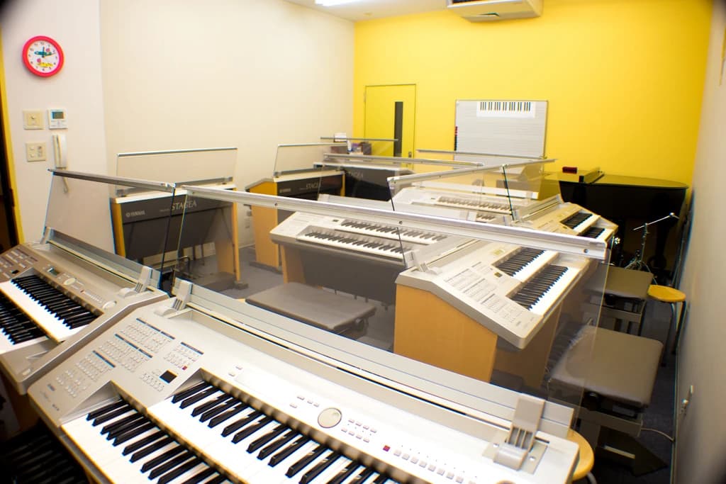 新響楽器　小学生ギター教室 ミューズ尼崎 画像 3