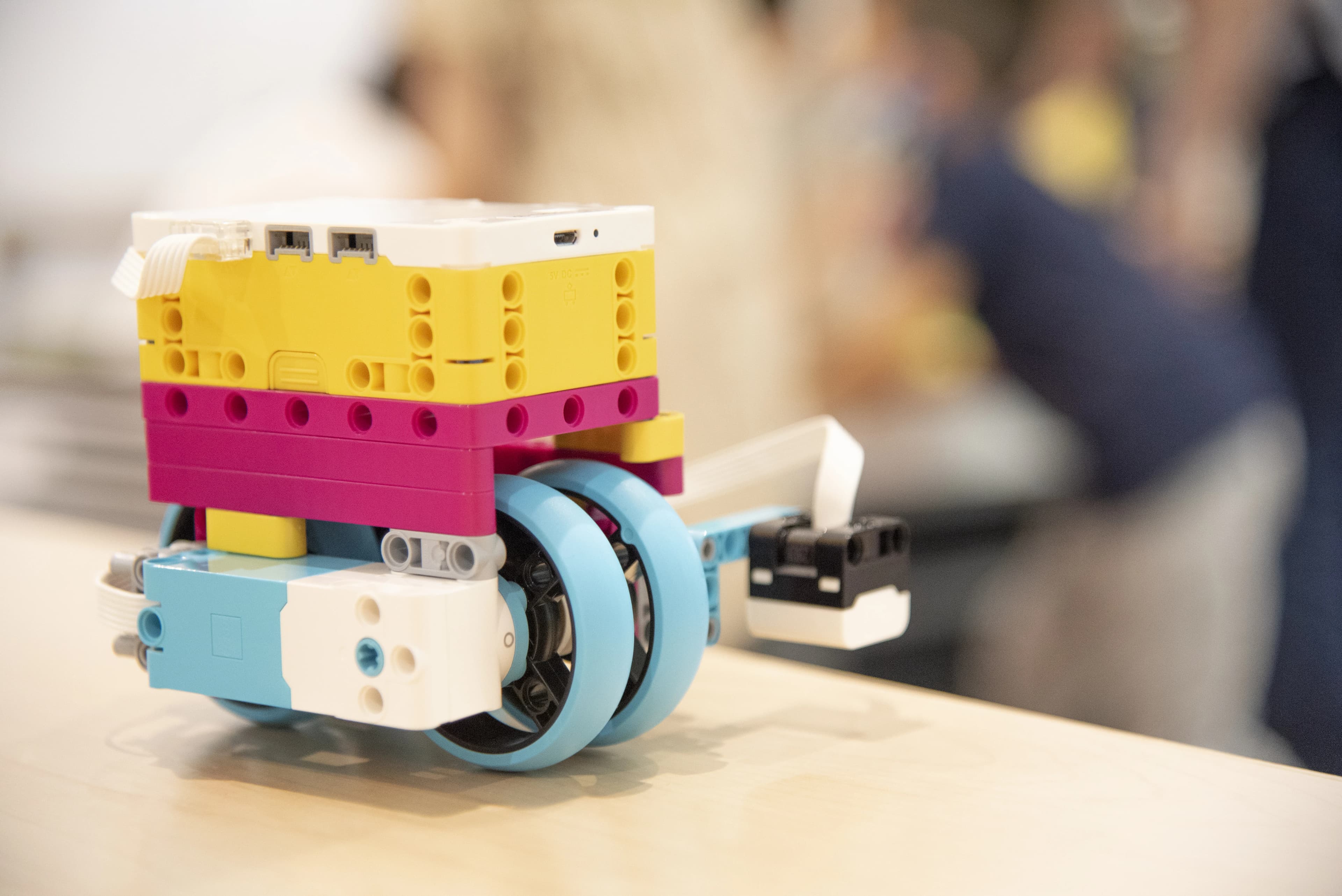 ロボ団 エディオン広島本店校のサムネイル画像 2