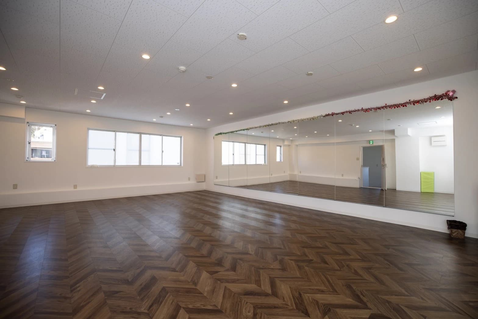 MAKOTO HASEBE SPORTS CLUB 白金校のサムネイル画像 3