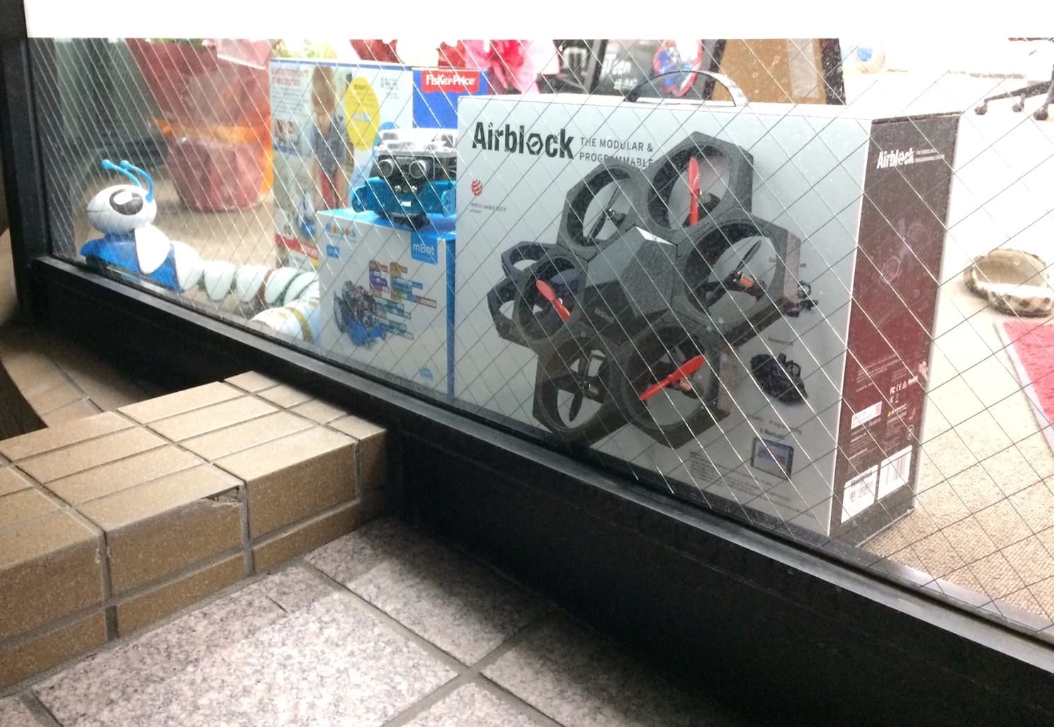 iTeen 姪浜校 地域のこどもたちのためのプログラミング教室のサムネイル画像 2