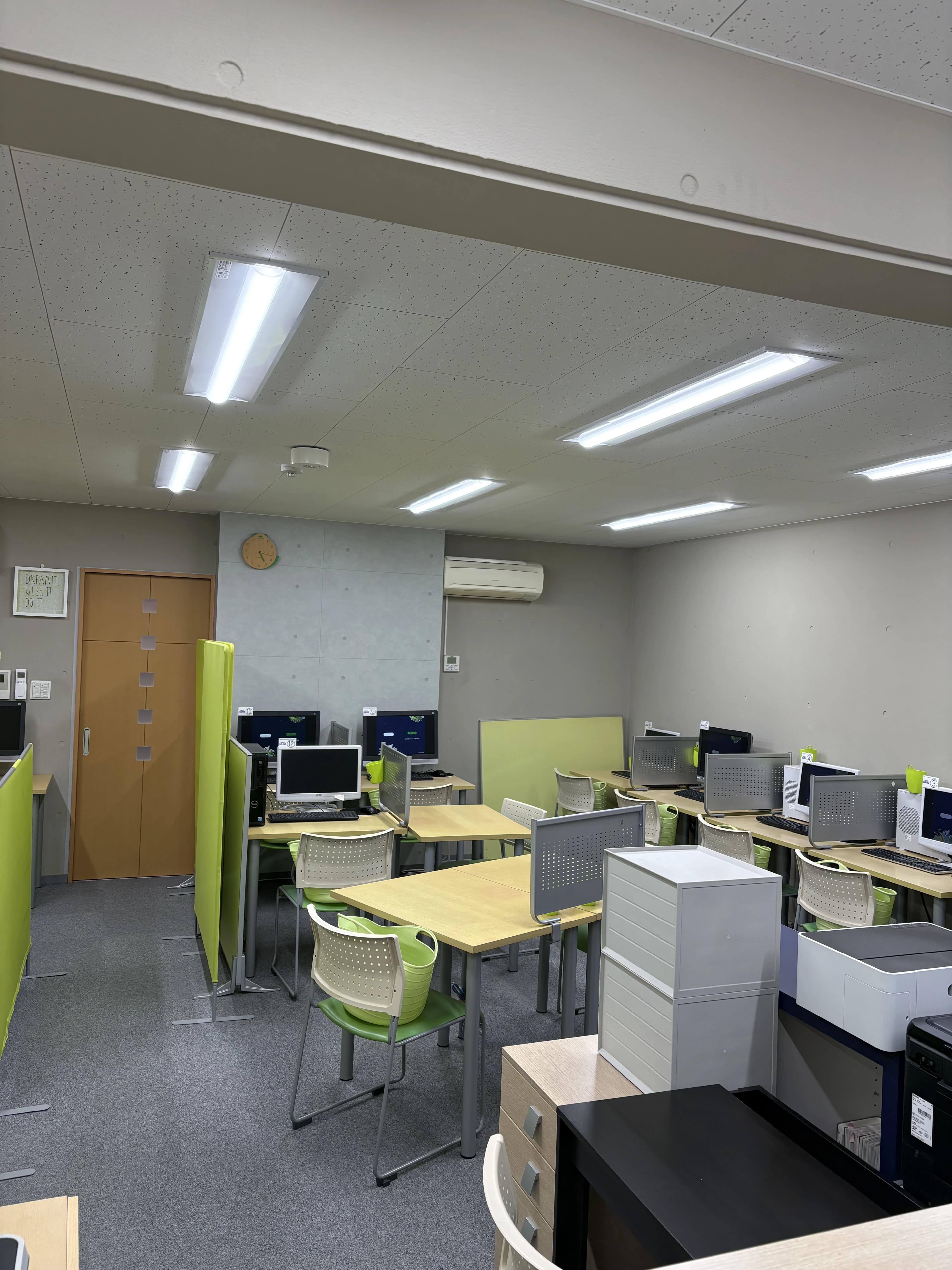 エジソンアカデミー セルモ三鷹新川教室のサムネイル画像 3