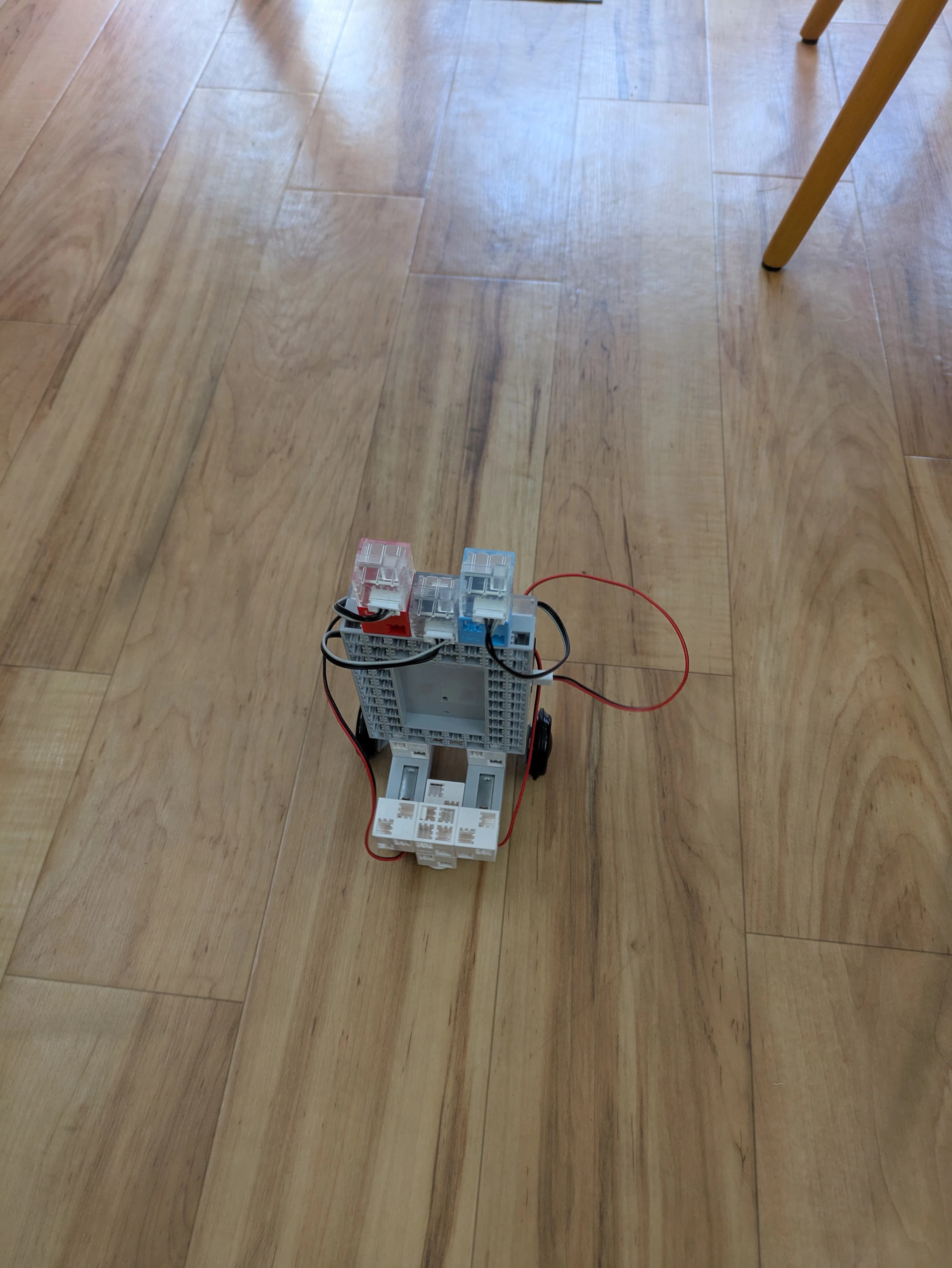 エジソンアカデミー 個別学習塾 育脳寺子屋 天六校のサムネイル画像 5