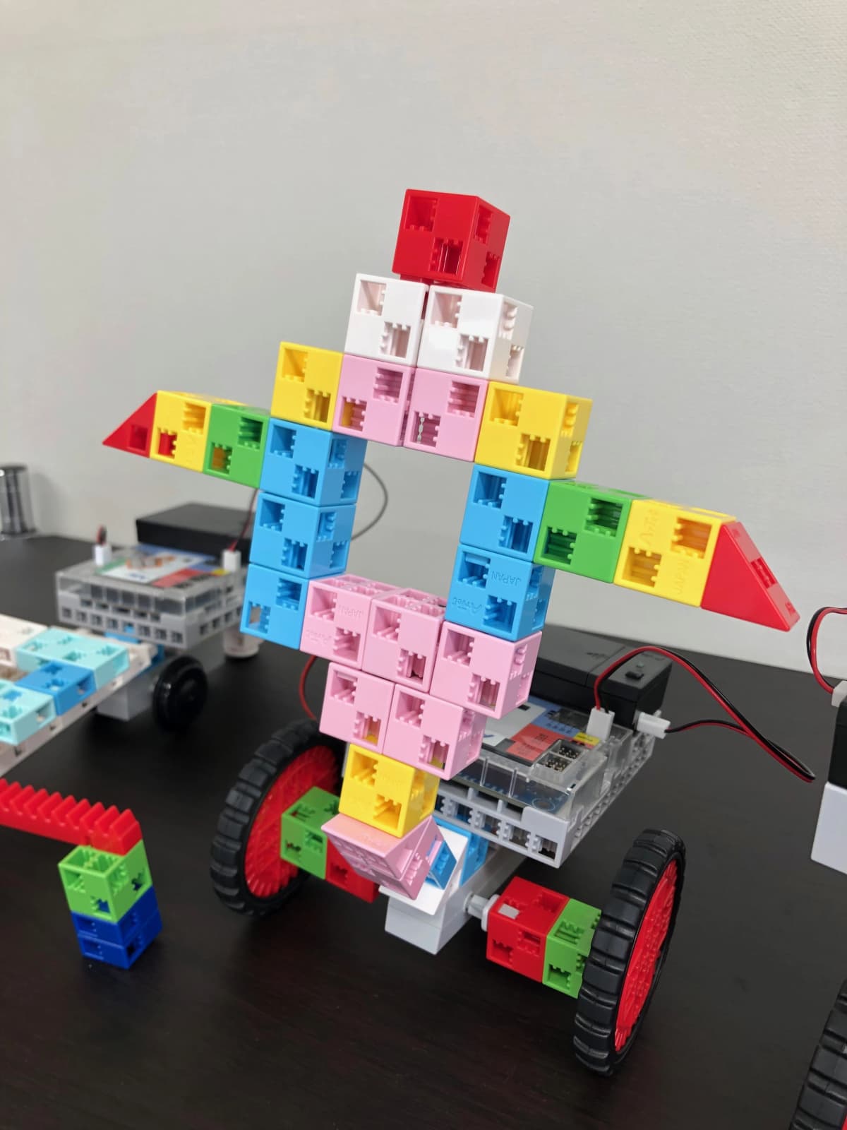 エジソンアカデミー 富田校のサムネイル画像 2