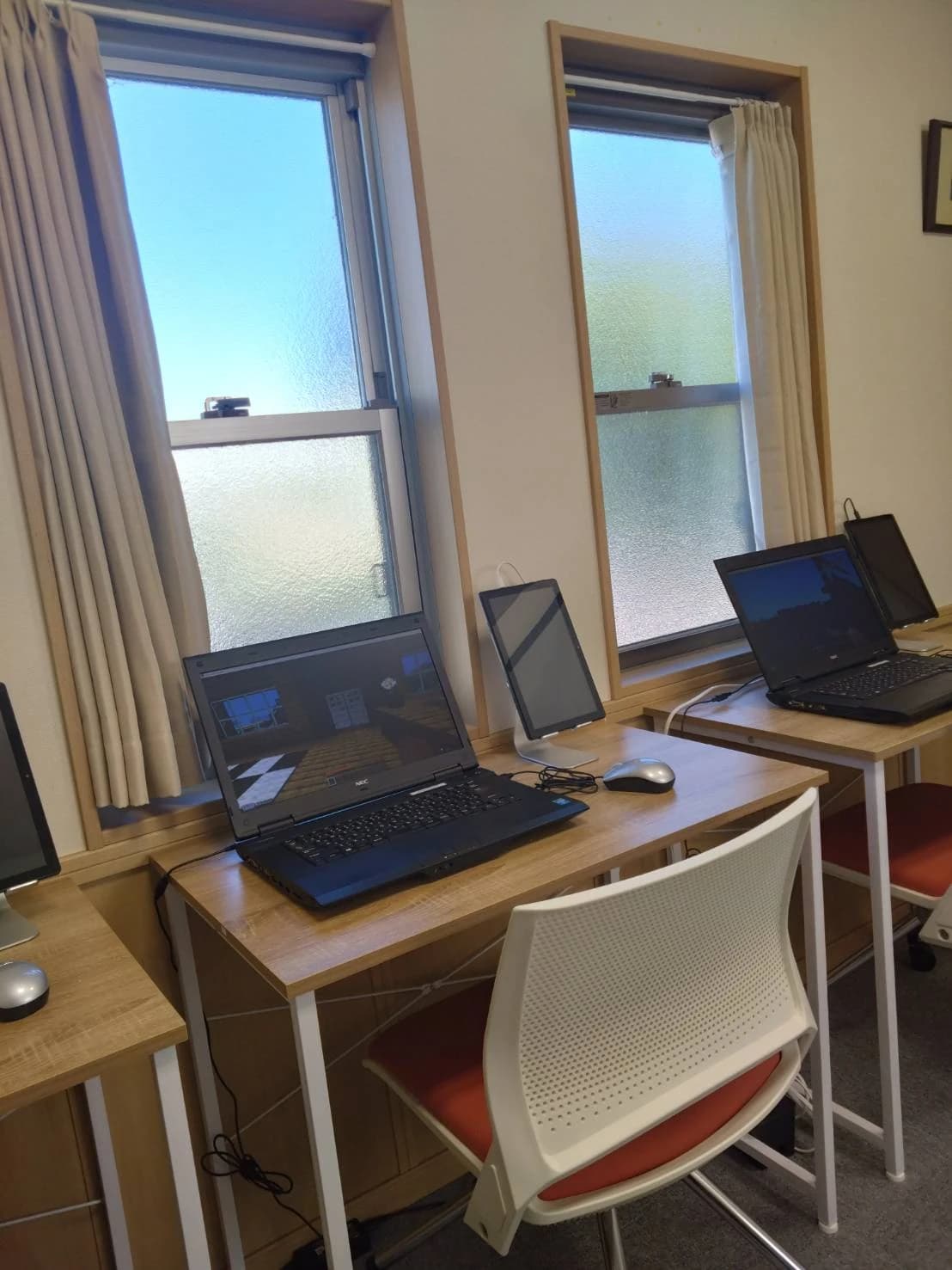 エドモンドプログラミングスクール 武蔵小金井校のサムネイル画像 3