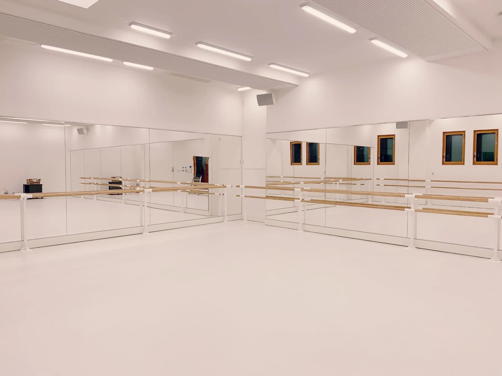 MATSUYAMA BALLET 世田谷国際バレエ学校のサムネイル画像 5