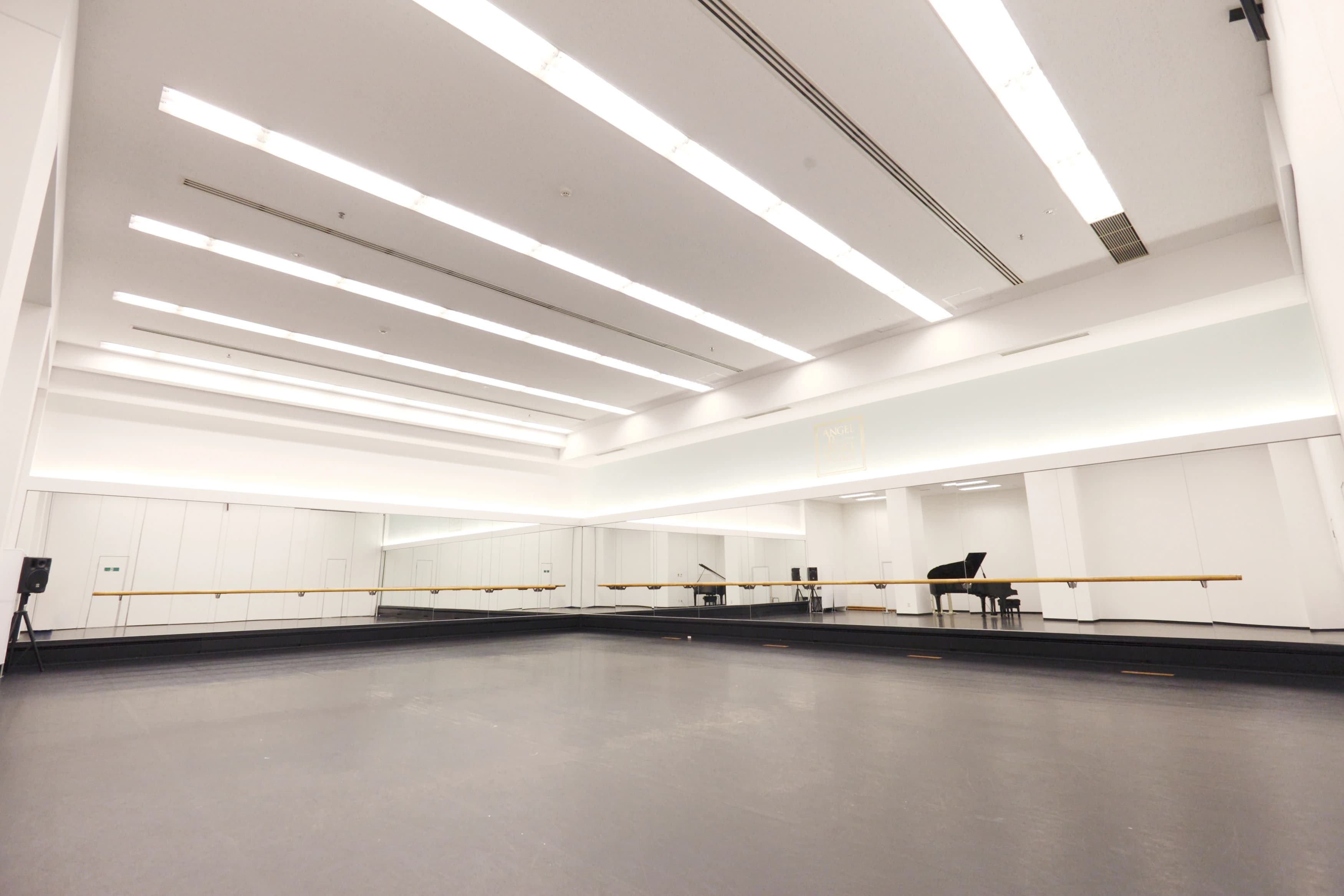 エンジェルアールバレエスクール 表参道校のサムネイル画像 2