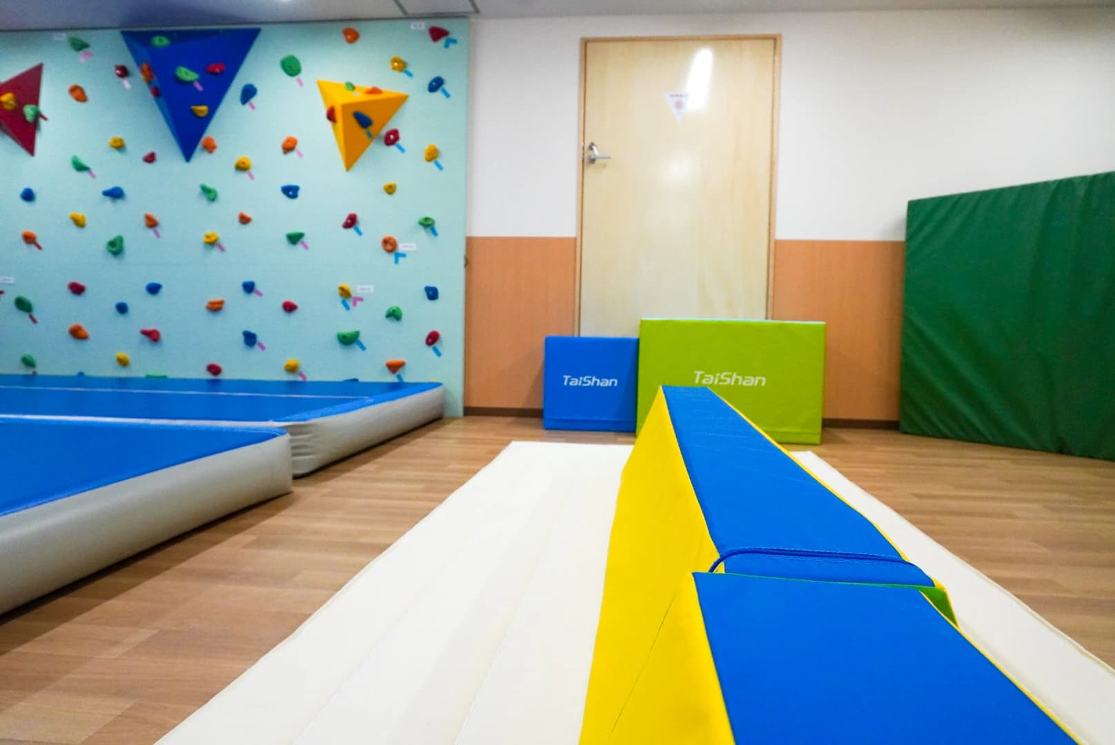 花まるスポーツクラブ チアダンス 市川校 画像 9