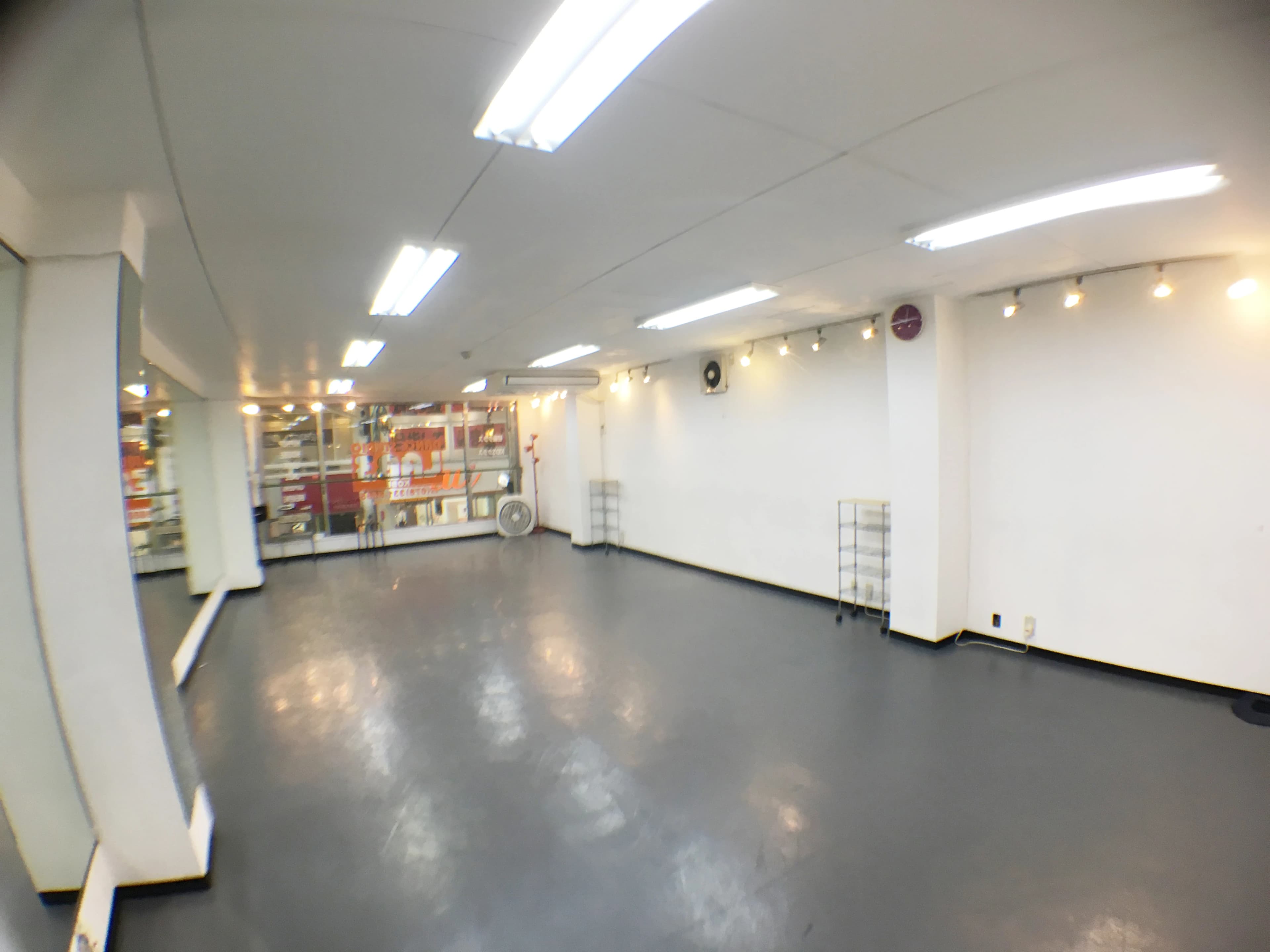 LAB3 KOBE(ラボスリー コウベ) ダンス 元町通教室のサムネイル画像 2