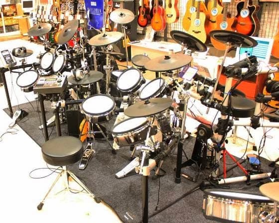 島村楽器の音楽教室 イオンレイクタウン店 エレキギター 画像 5