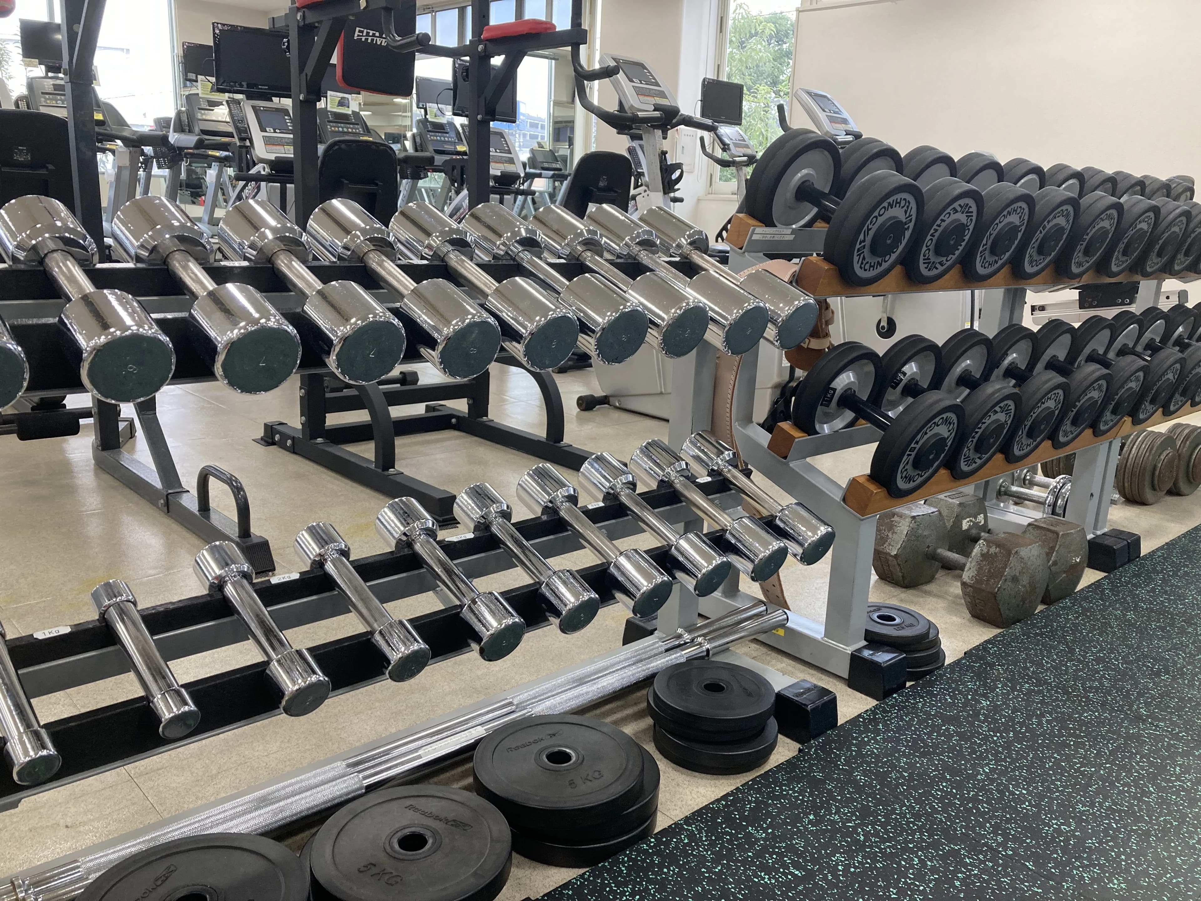 bigs(スポーツクラブビッグ・エス) スイミング・水泳 姿勢＆スポーツクラブ ビッグ・エス緑のサムネイル画像 4