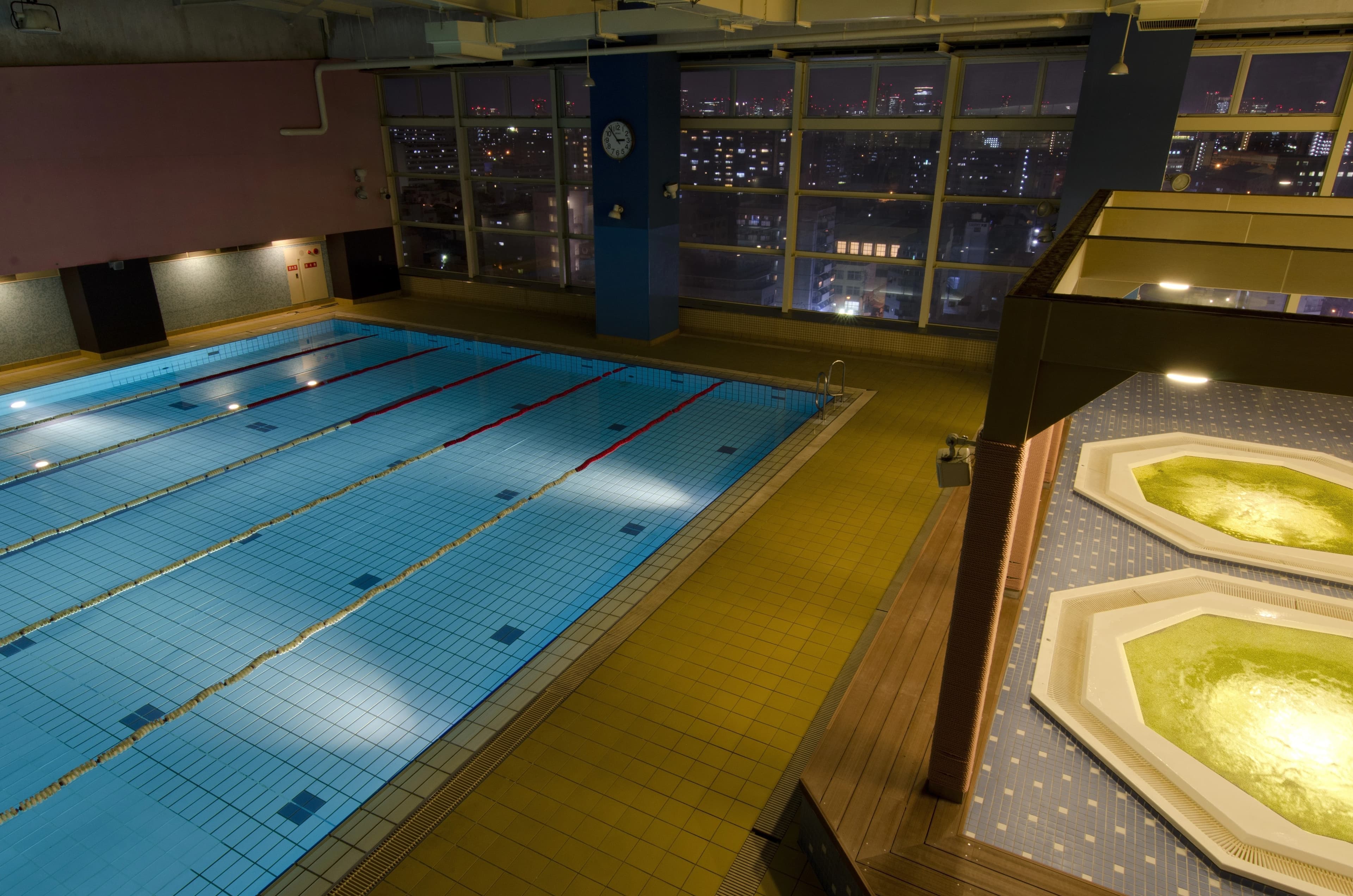 TRIAXIS(トライアクシス) スイミング・水泳 大阪ベイのサムネイル画像 3