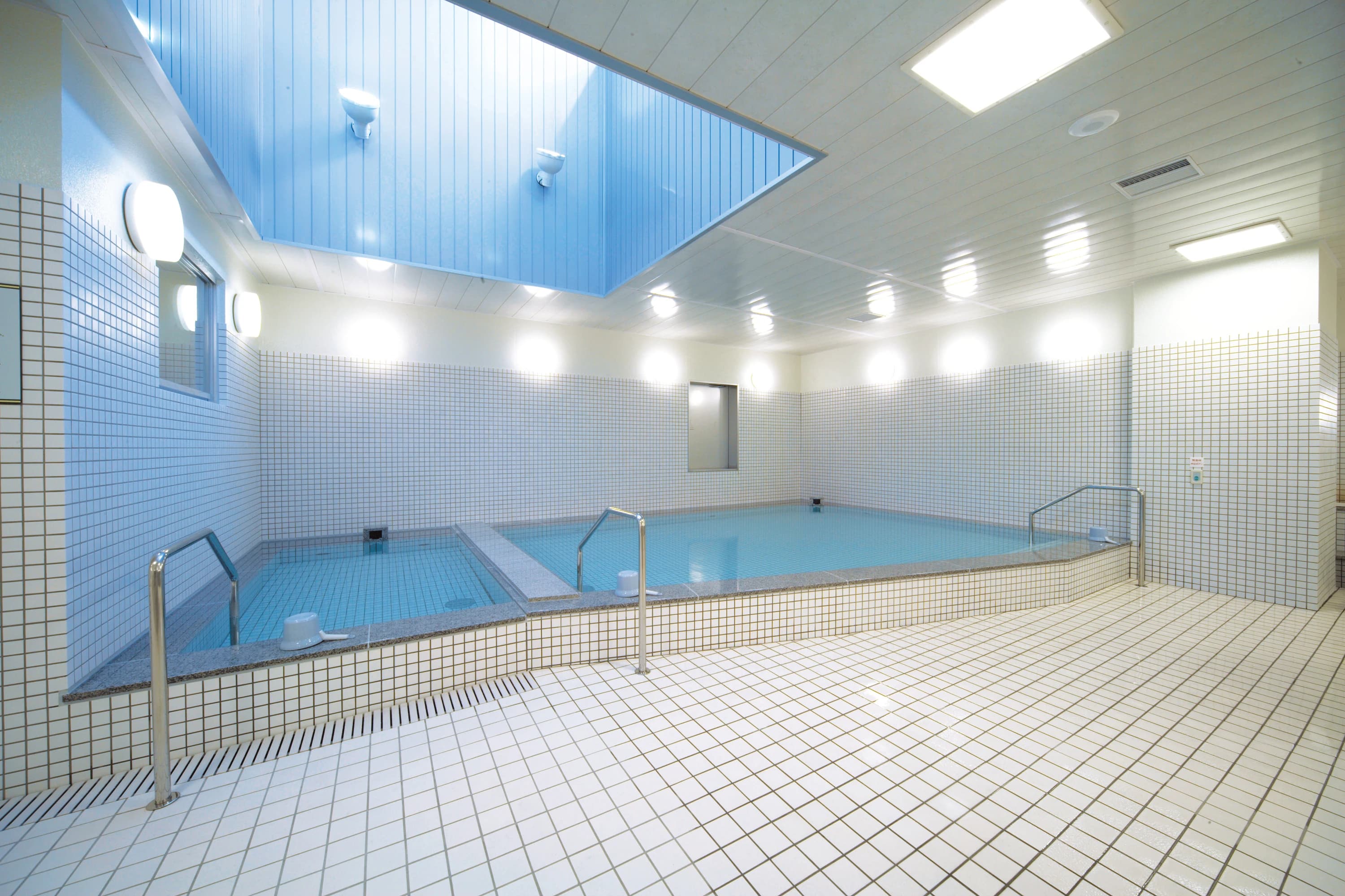 COSPA(コ・ス・パ) スイミング・水泳 鶴見緑地のサムネイル画像 5