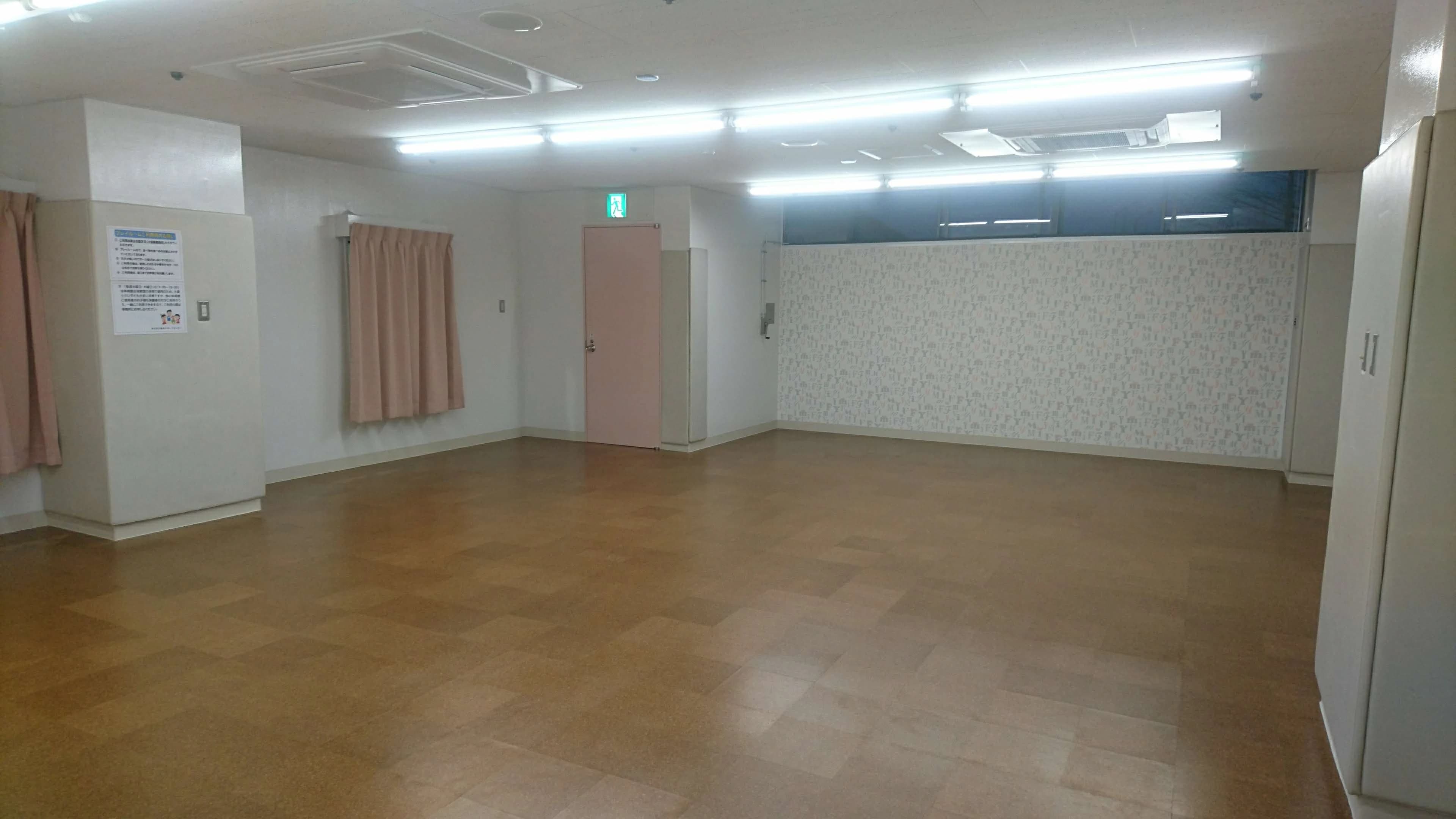 KUZUHA KIDS バスケットボール 枚方総合体育館のサムネイル画像 2