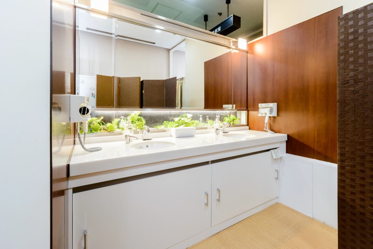 経堂インドアテニススクール 宮坂教室のサムネイル画像 2