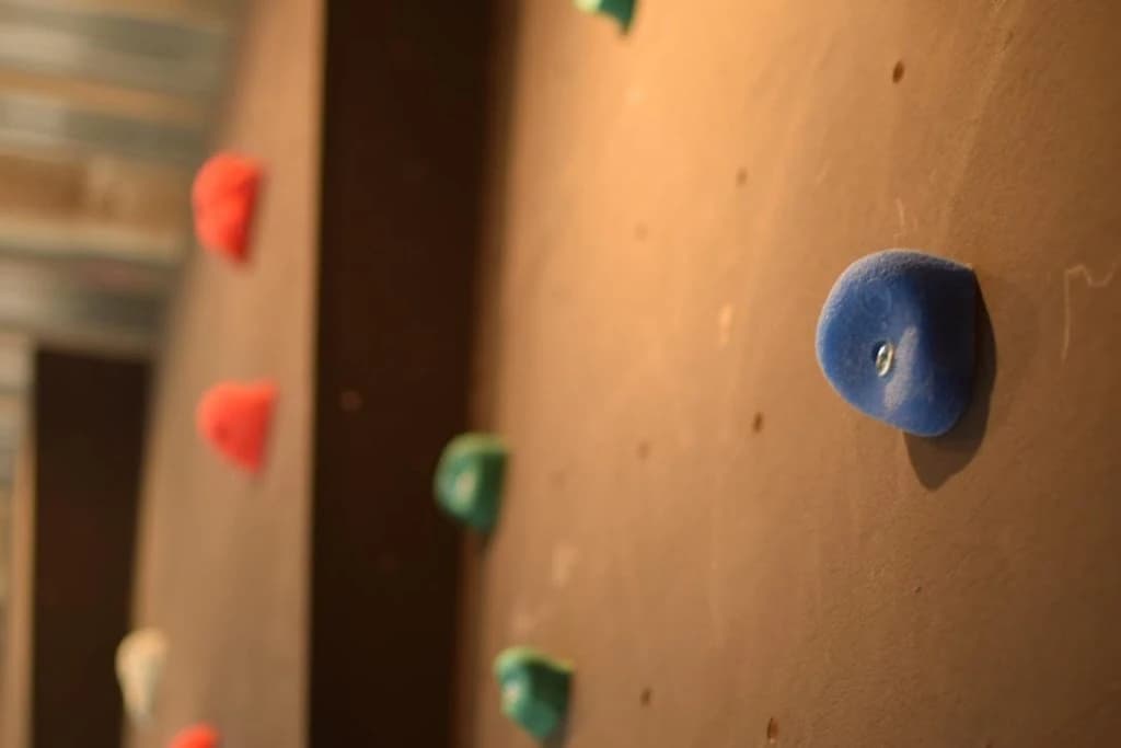 VILLARS climbing ボルダリング 北品川教室のサムネイル画像 5